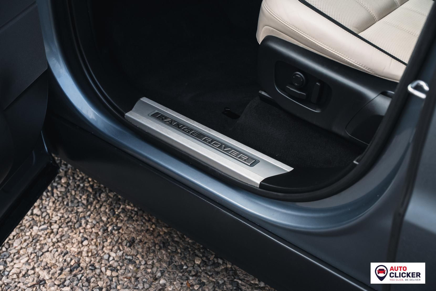 Land Rover Range Rover Sport 2.0 P400e 13.1kWh HSE Dynamic SUV 5dr Petrol Plug-in Hybrid Auto 4WD Euro 6 (s/s) (404 ps)