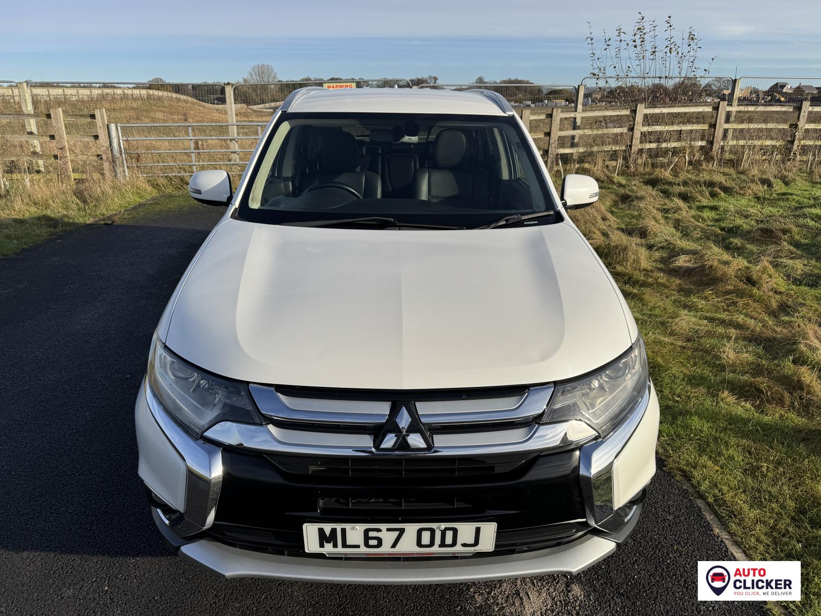 Mitsubishi Outlander 2.2 DI-D Keiko SUV 5dr Diesel Manual 4WD Euro 6 (s/s) (147 ps)