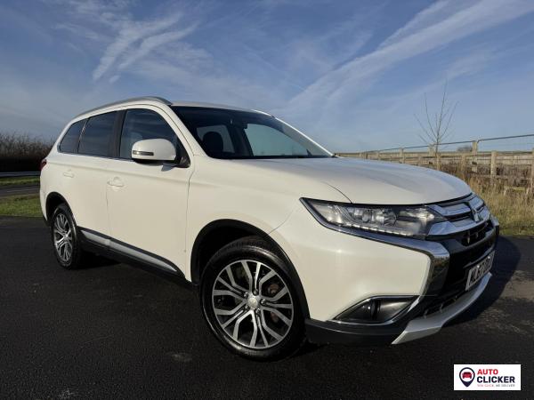 Mitsubishi Outlander 2.2 DI-D Keiko SUV 5dr Diesel Manual 4WD Euro 6 (s/s) (147 ps)