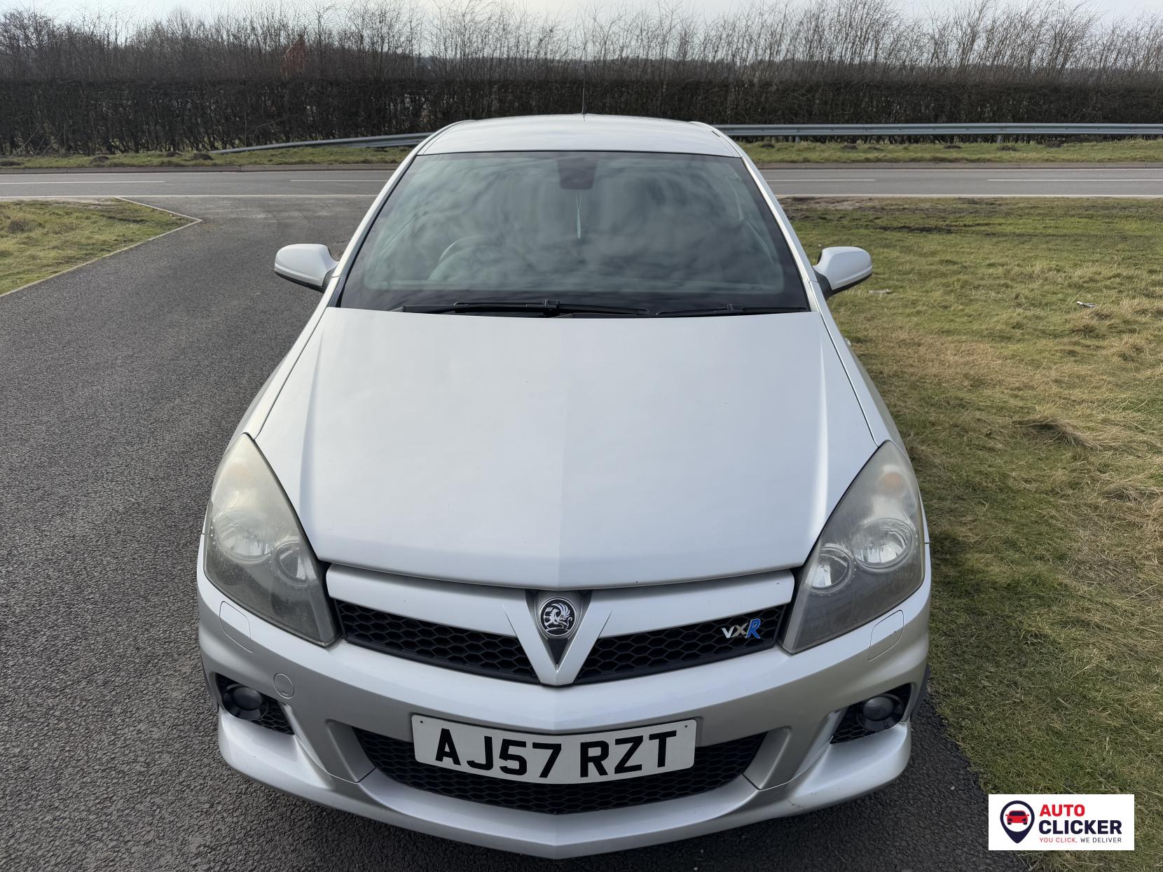 Vauxhall Astra 2.0i 16v VXR Sport Hatch 3dr Petrol Manual (221 g/km, 237 bhp)