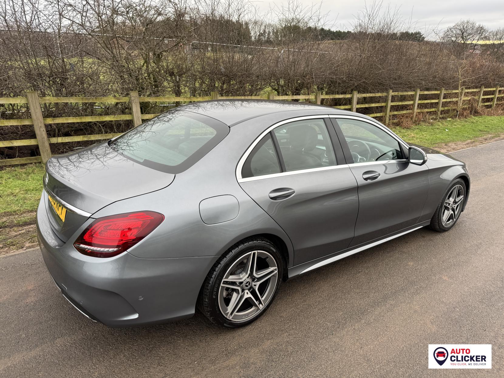 Mercedes-Benz C Class 2.0 C220d AMG Line (Premium) Saloon 4dr Diesel G-Tronic+ Euro 6 (s/s) (194 ps)