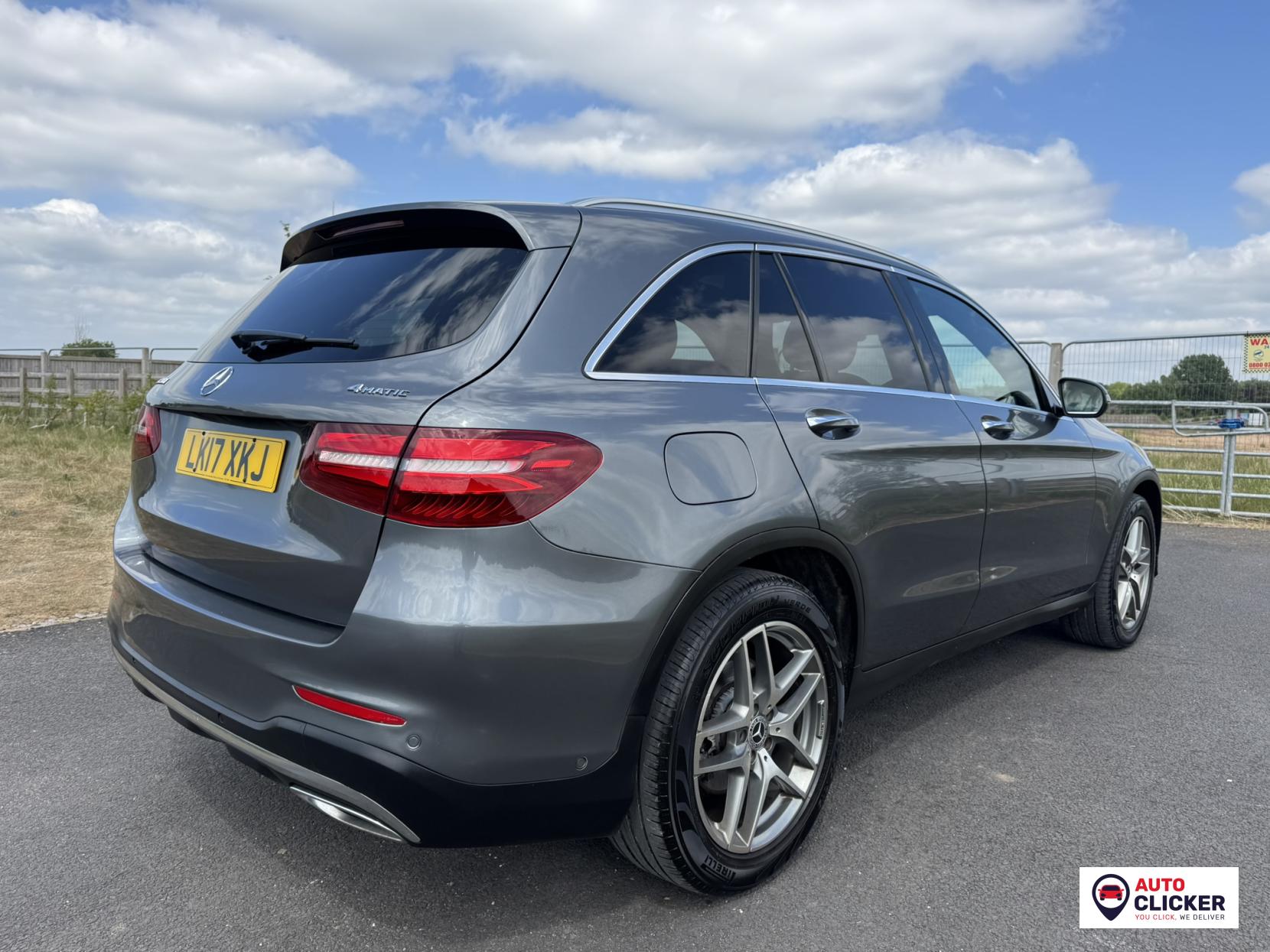 Mercedes-Benz GLC 2.1 GLC250d AMG Line (Premium) SUV 5dr Diesel G-Tronic 4MATIC Euro 6 (s/s) (204 ps)