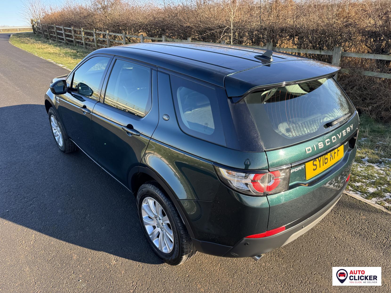 Land Rover Discovery Sport 2.0 TD4 SE SUV 5dr Diesel Auto 4WD Euro 6 (s/s) (180 ps)