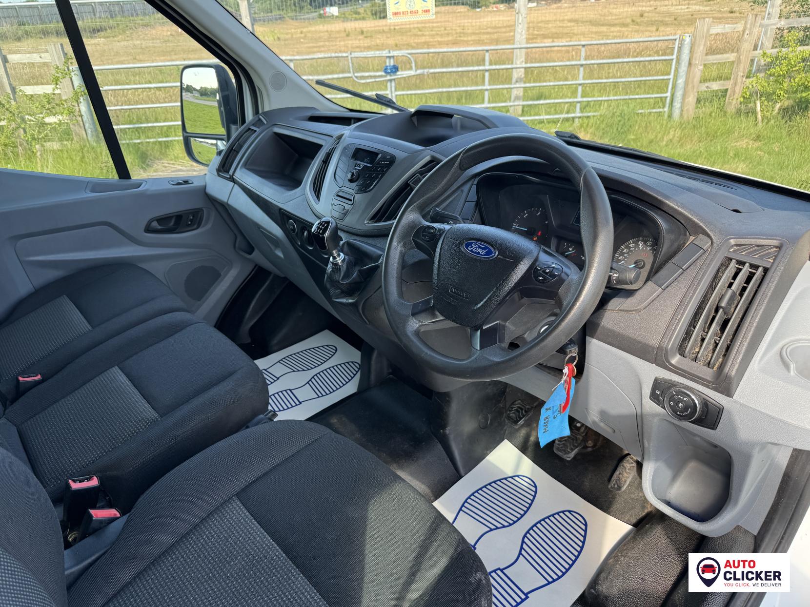 Ford Transit 2.0 350 EcoBlue Chassis Double Cab 4dr Diesel Manual RWD L3 H1 Euro 6 (DRW) (130 ps)