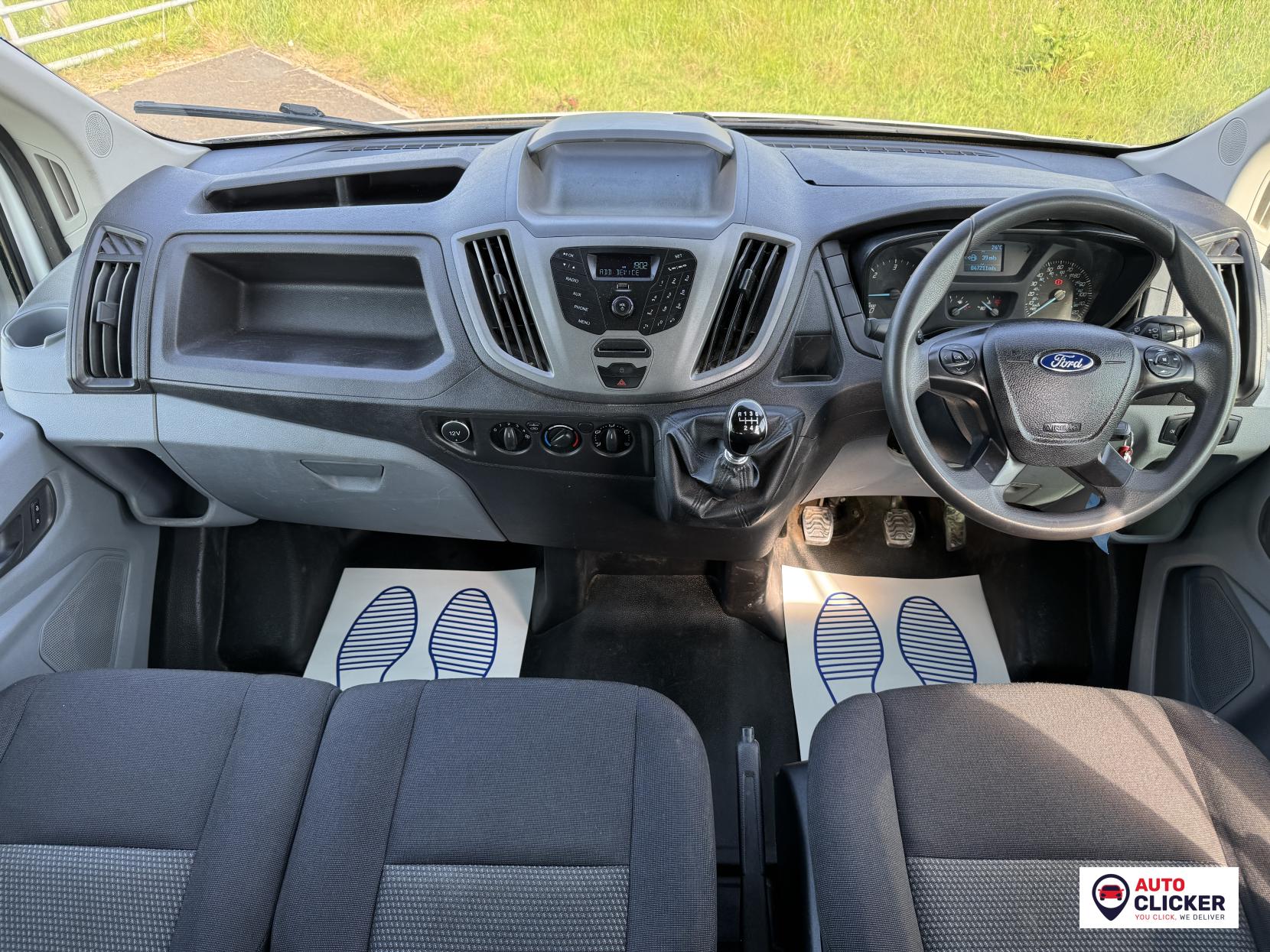 Ford Transit 2.0 350 EcoBlue Chassis Double Cab 4dr Diesel Manual RWD L3 H1 Euro 6 (DRW) (130 ps)