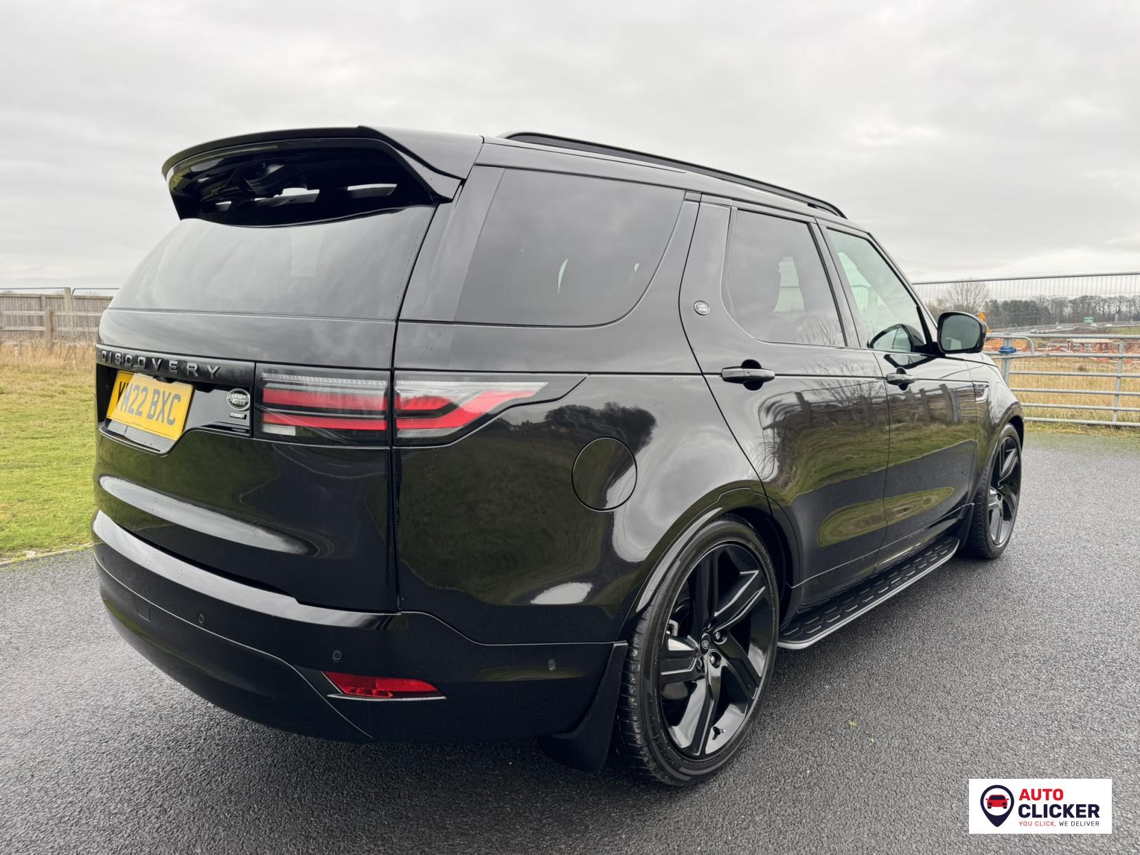 Land Rover Discovery 3.0 D300 MHEV R-Dynamic HSE SUV 5dr Diesel Auto 4WD Euro 6 (s/s) (300 ps)