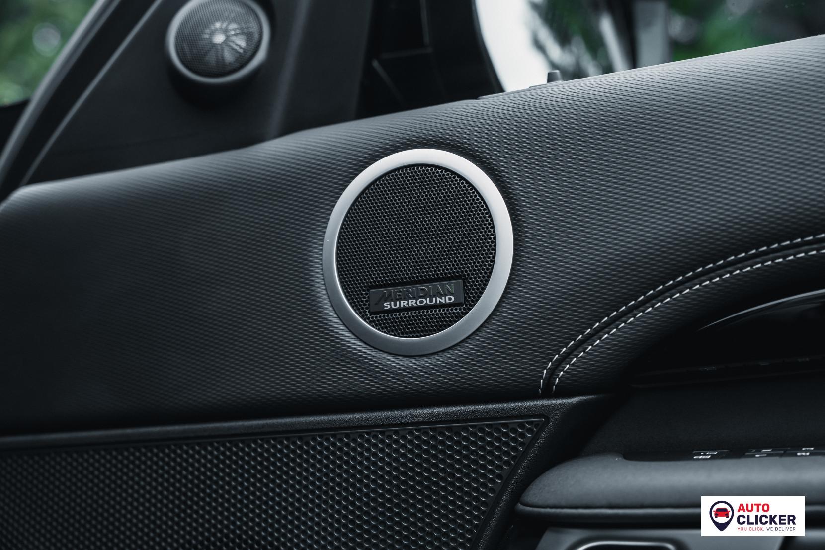 Land Rover Discovery 3.0 D300 MHEV R-Dynamic HSE SUV 5dr Diesel Auto 4WD Euro 6 (s/s) (300 ps)