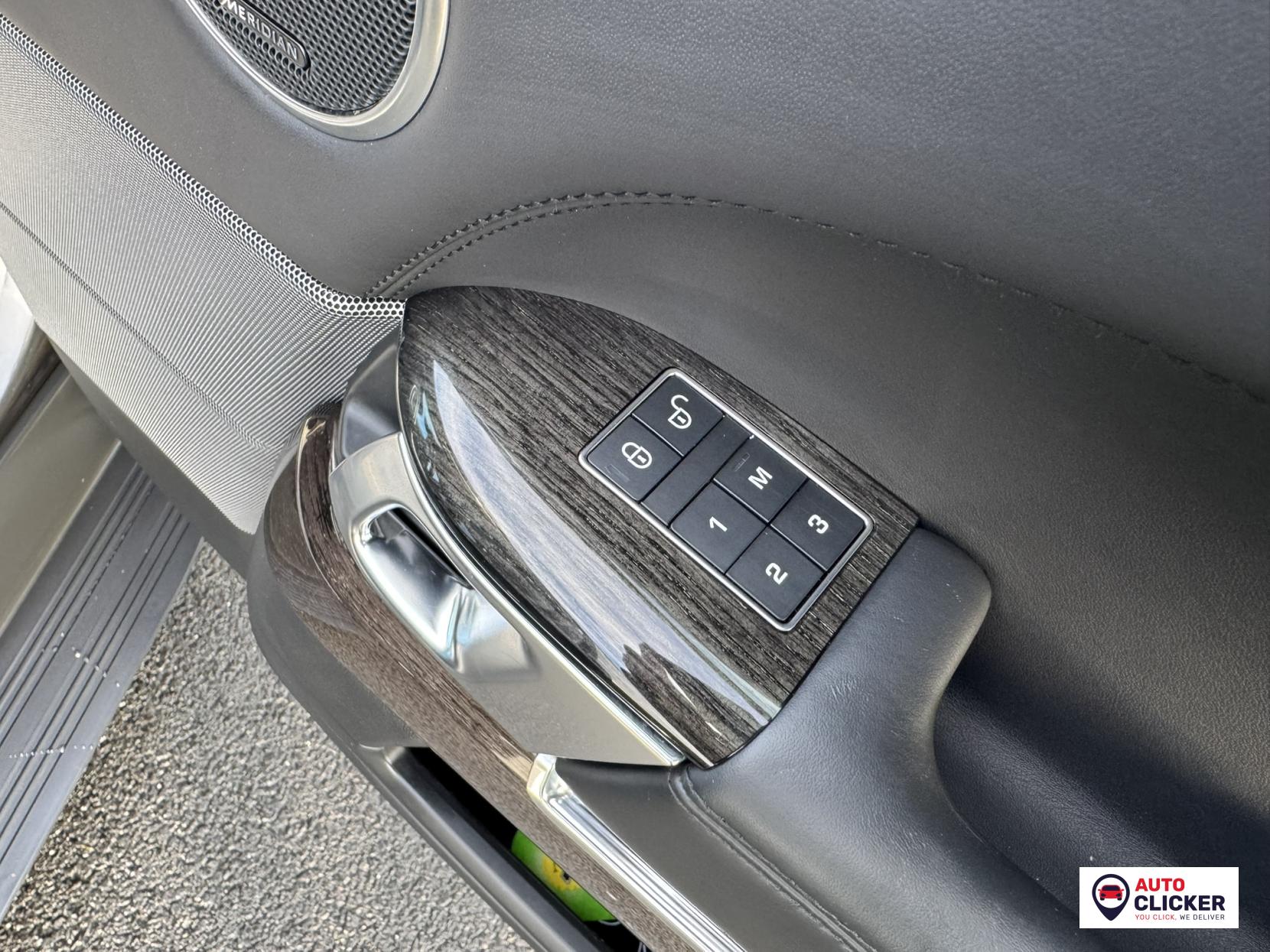 Land Rover Range Rover Sport 2.0 P400e 13.1kWh Autobiography Dynamic SUV 5dr Petrol Plug-in Hybrid Auto 4WD Euro 6 (s/s) (404 ps)