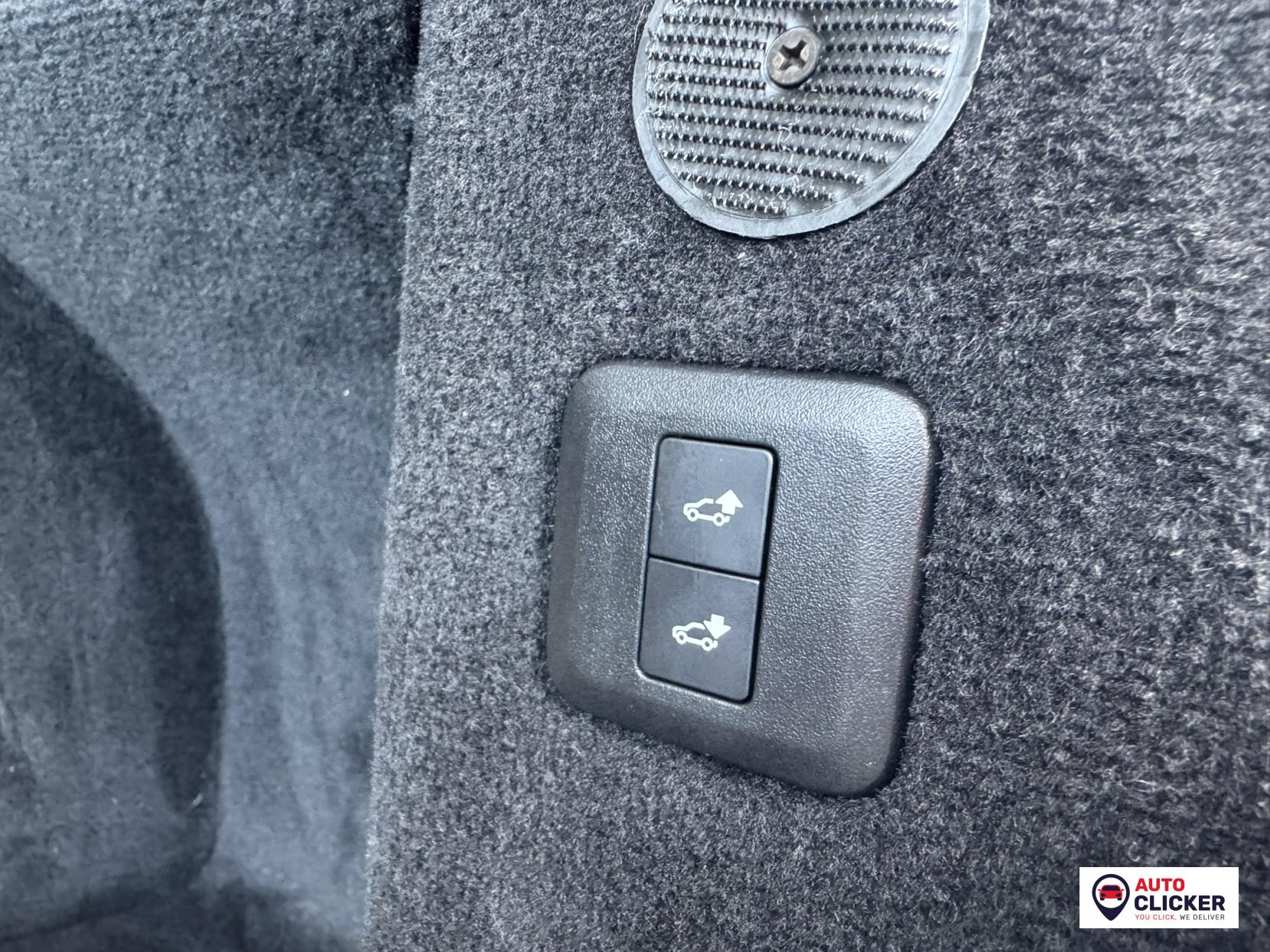 Land Rover Range Rover Sport 2.0 P400e 13.1kWh Autobiography Dynamic SUV 5dr Petrol Plug-in Hybrid Auto 4WD Euro 6 (s/s) (404 ps)