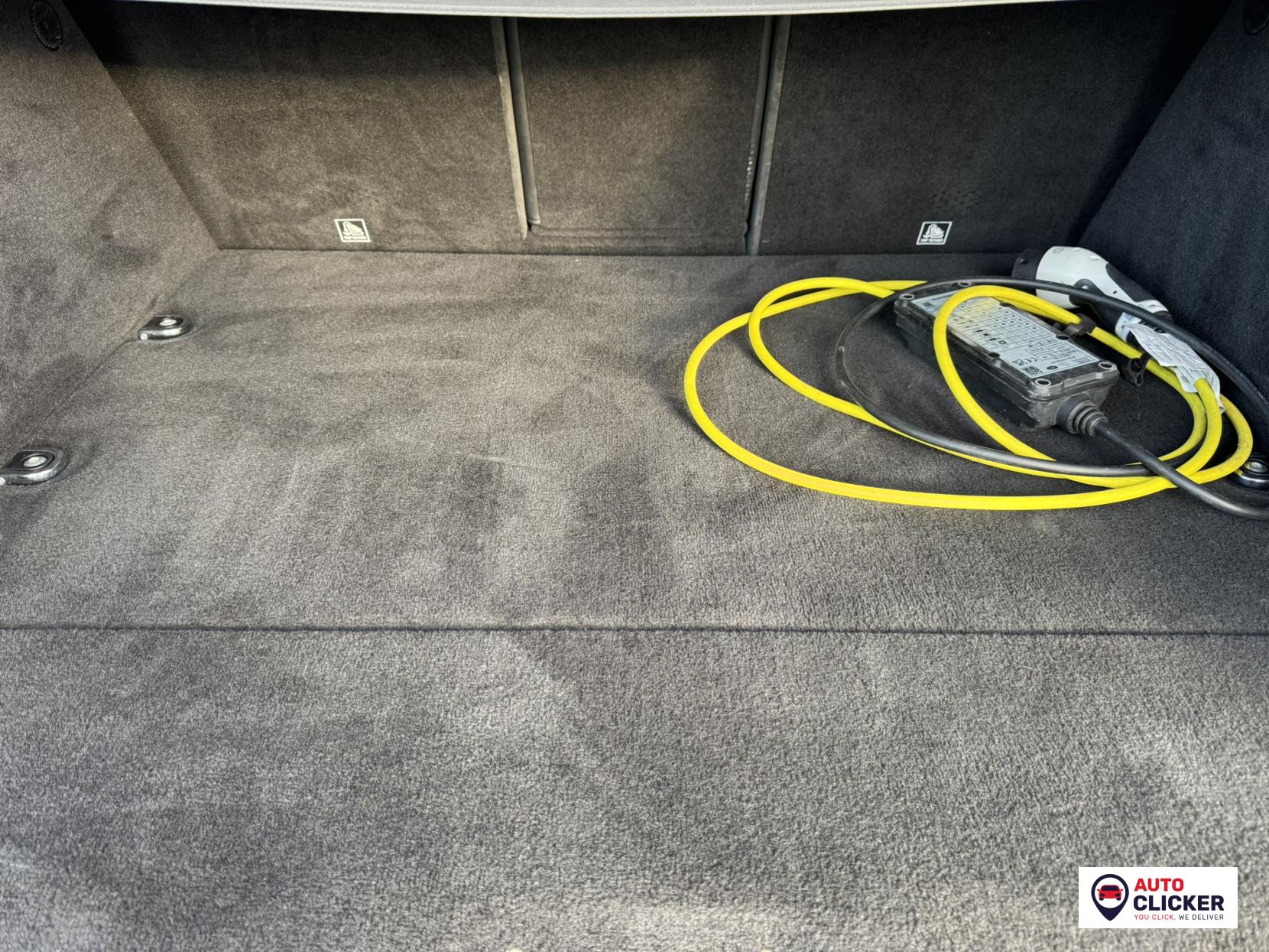 Land Rover Range Rover Sport 2.0 P400e 13.1kWh Autobiography Dynamic SUV 5dr Petrol Plug-in Hybrid Auto 4WD Euro 6 (s/s) (404 ps)