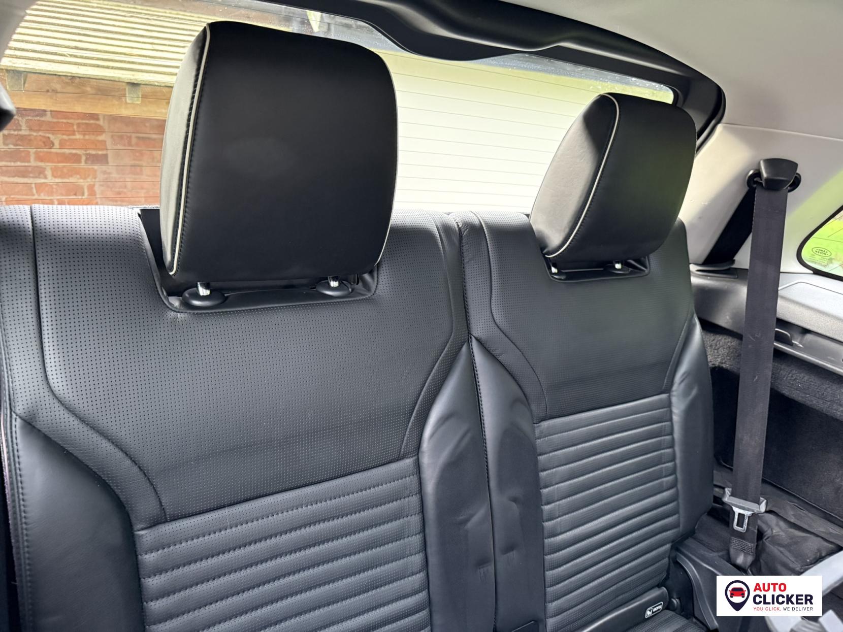 Land Rover Discovery 2.0 SD4 HSE SUV 5dr Diesel Auto 4WD Euro 6 (s/s) (240 ps)