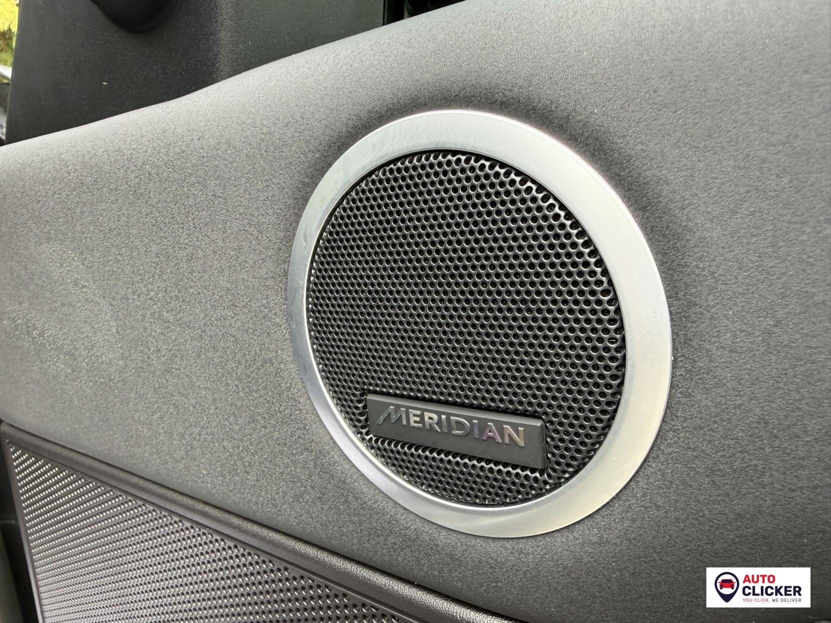 Land Rover Discovery 2.0 SD4 HSE SUV 5dr Diesel Auto 4WD Euro 6 (s/s) (240 ps)