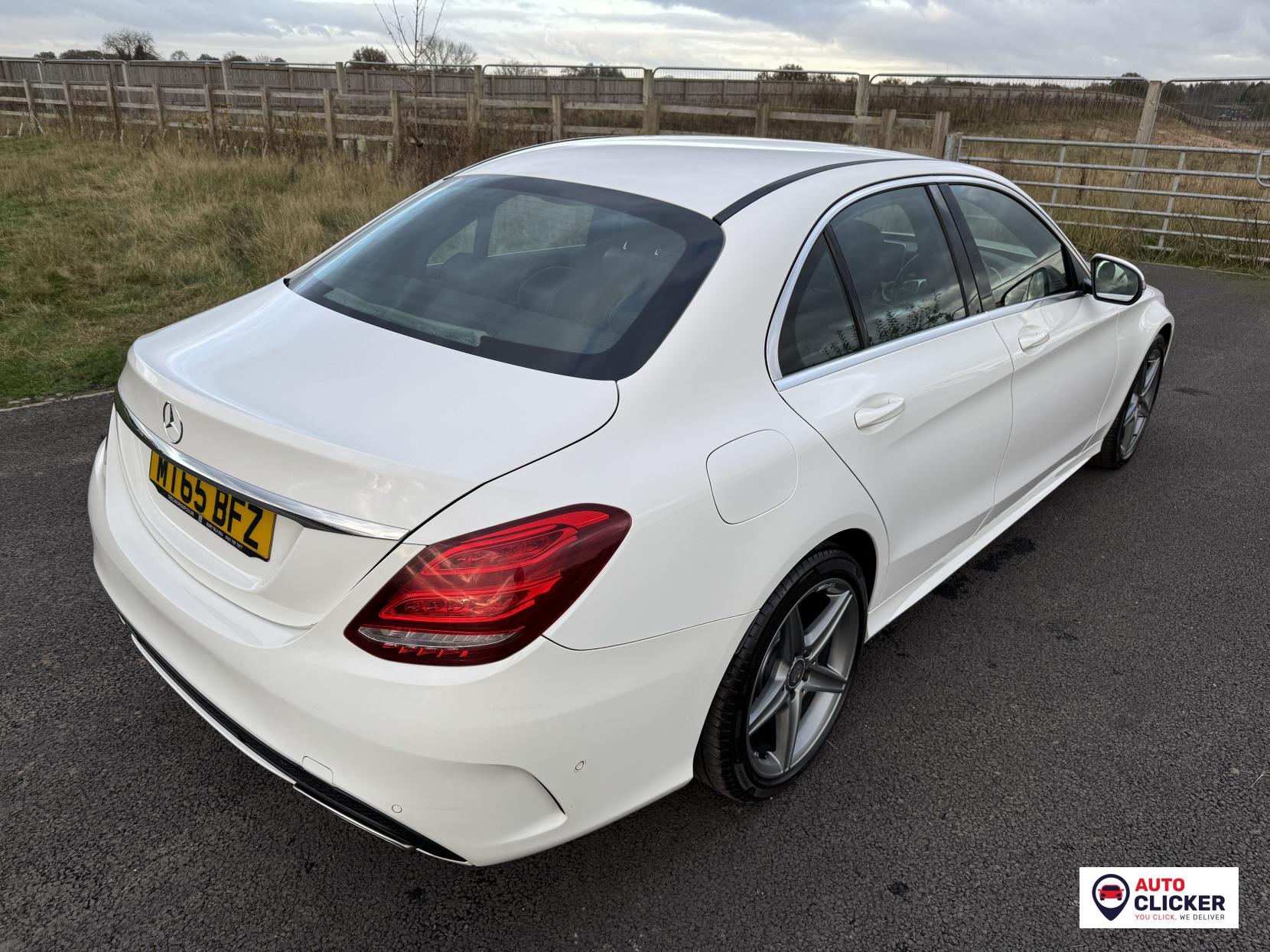 Mercedes-Benz C Class 2.0 C200 AMG Line Saloon 4dr Petrol Manual Euro 6 (s/s) (184 ps)