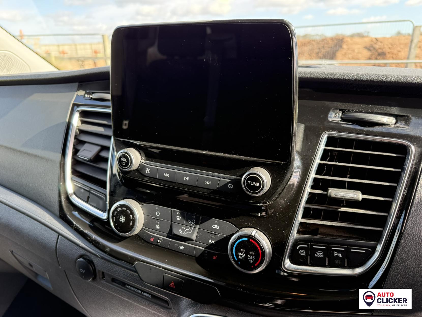 Ford Transit Custom 2.0 300 EcoBlue Limited Crew Van Double Cab 5dr Diesel Manual L1 H1 Euro 6 (s/s) (6 Seat) (130 ps)