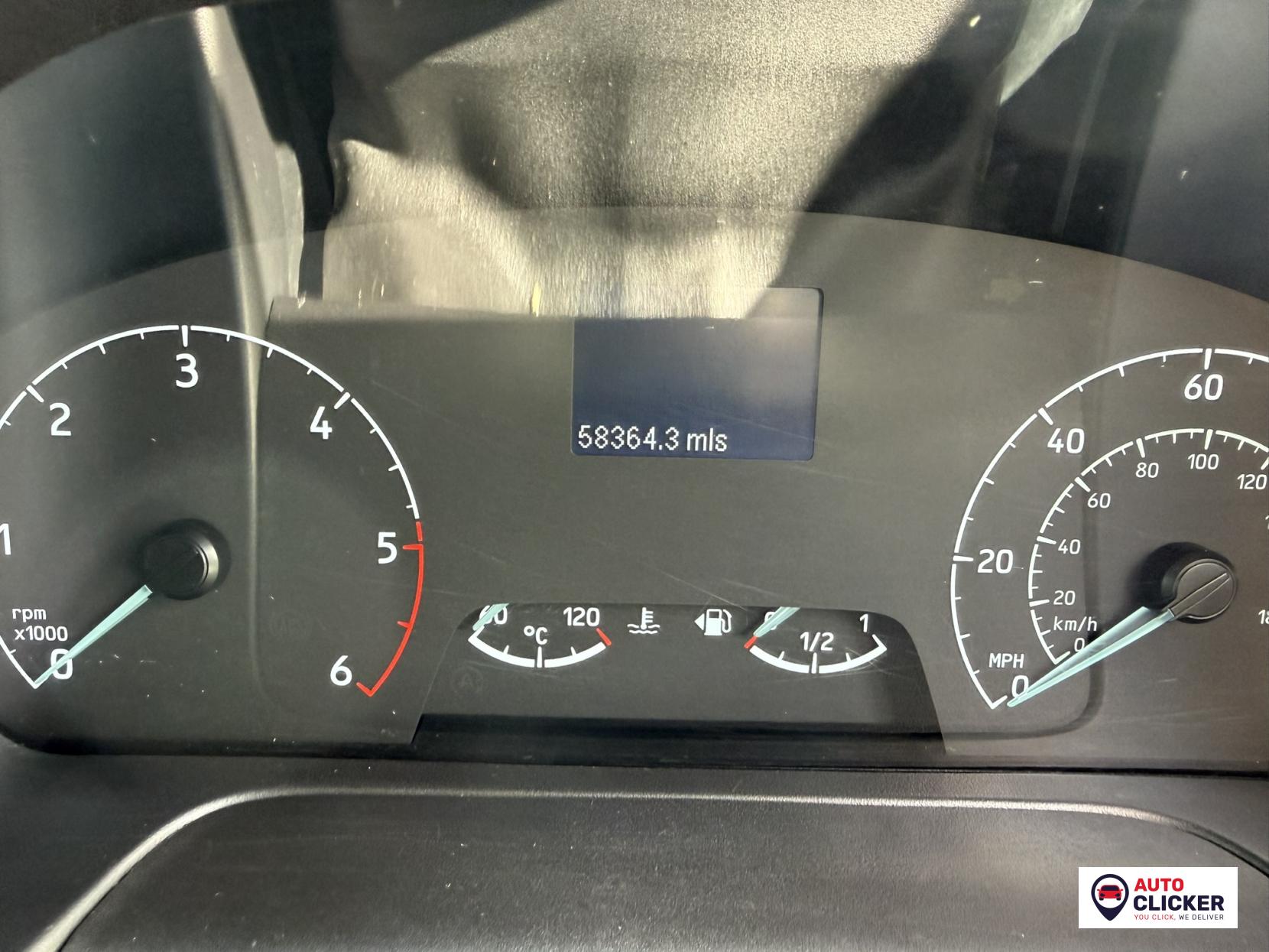 Ford Transit Custom 2.0 300 EcoBlue Limited Crew Van Double Cab 5dr Diesel Manual L1 H1 Euro 6 (s/s) (6 Seat) (130 ps)