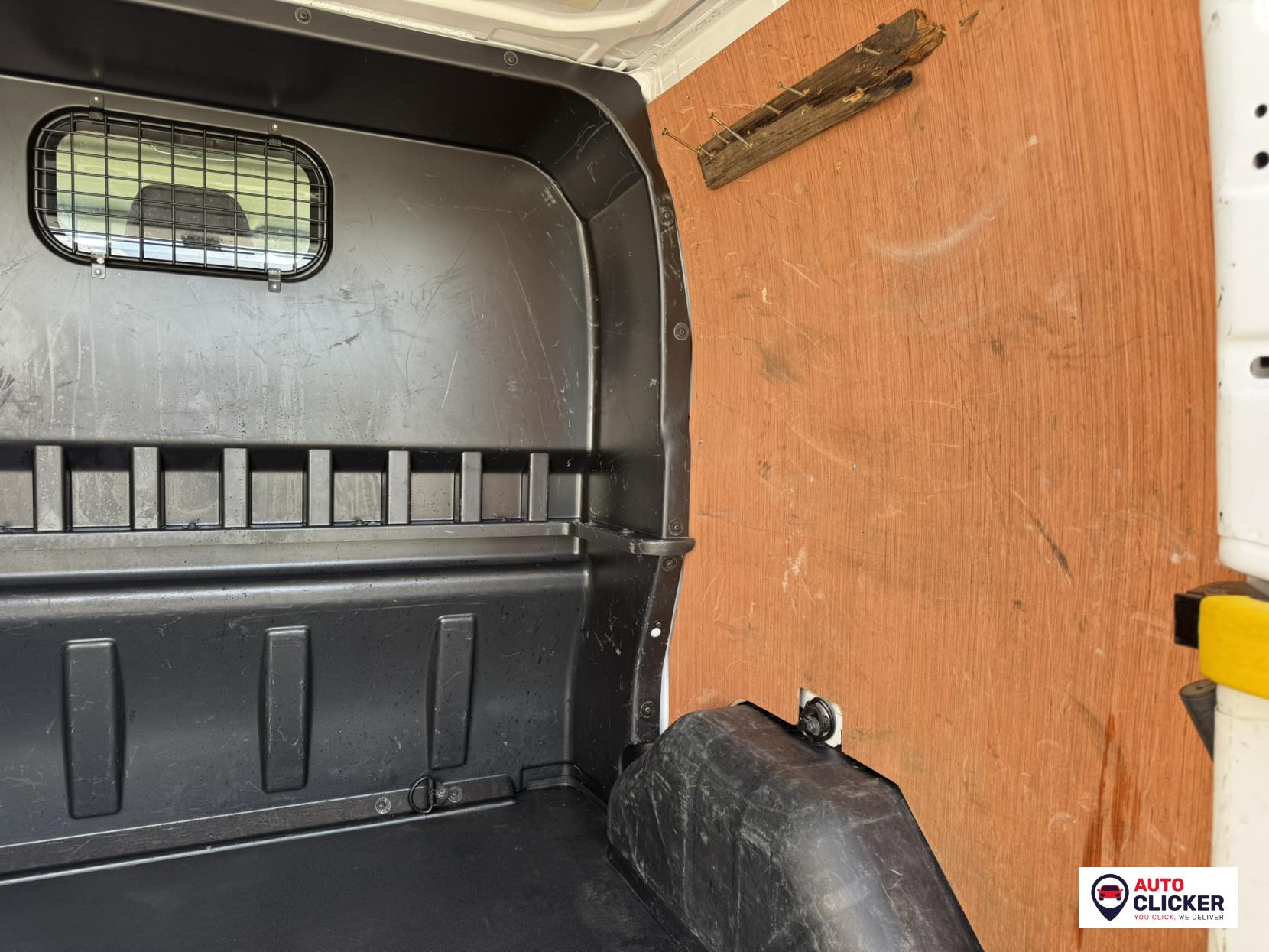 Ford Transit Custom 2.0 300 EcoBlue Limited Crew Van Double Cab 5dr Diesel Manual L1 H1 Euro 6 (s/s) (6 Seat) (130 ps)