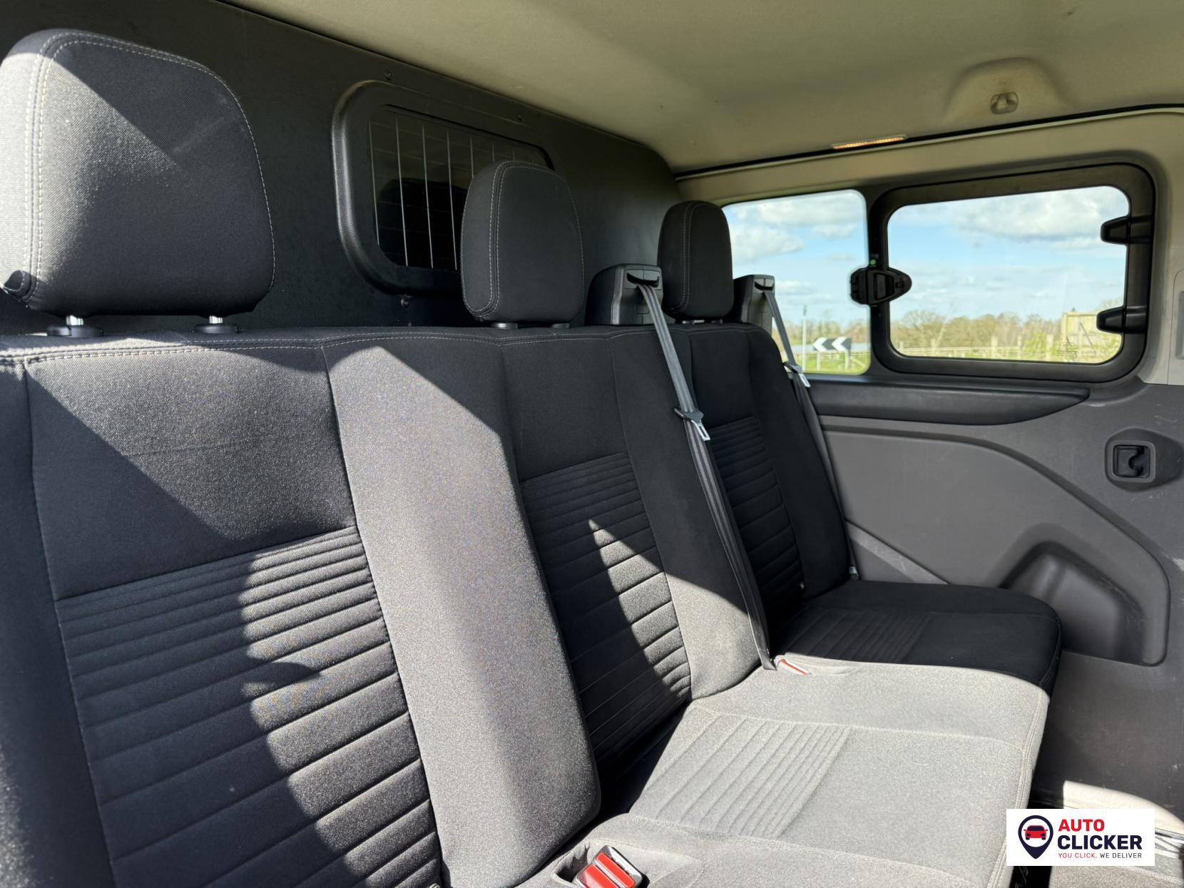 Ford Transit Custom 2.0 300 EcoBlue Limited Crew Van Double Cab 5dr Diesel Manual L1 H1 Euro 6 (s/s) (6 Seat) (130 ps)