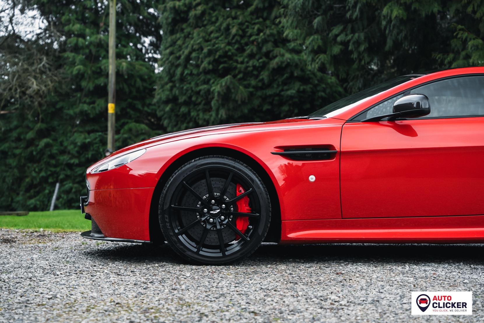 Aston Martin Vantage 6.0 V12 S Coupe 2dr Petrol Sportshift Euro 5 (565 bhp)
