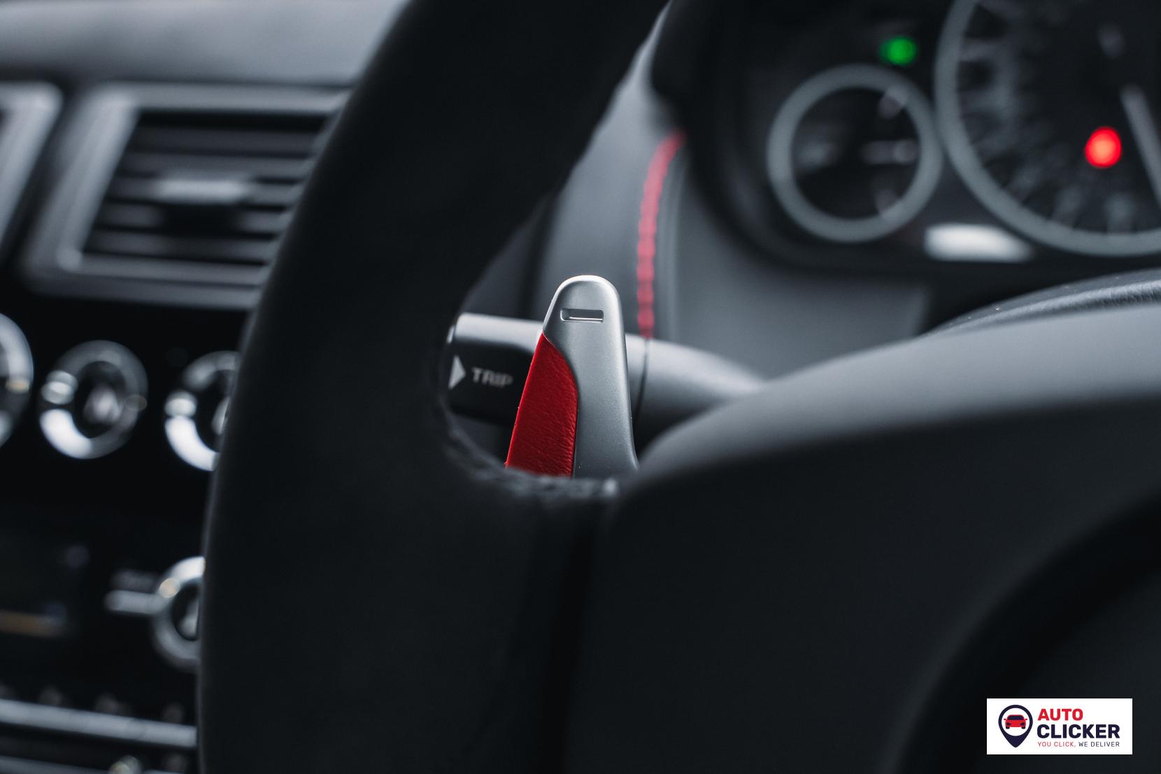 Aston Martin Vantage 6.0 V12 S Coupe 2dr Petrol Sportshift Euro 5 (565 bhp)