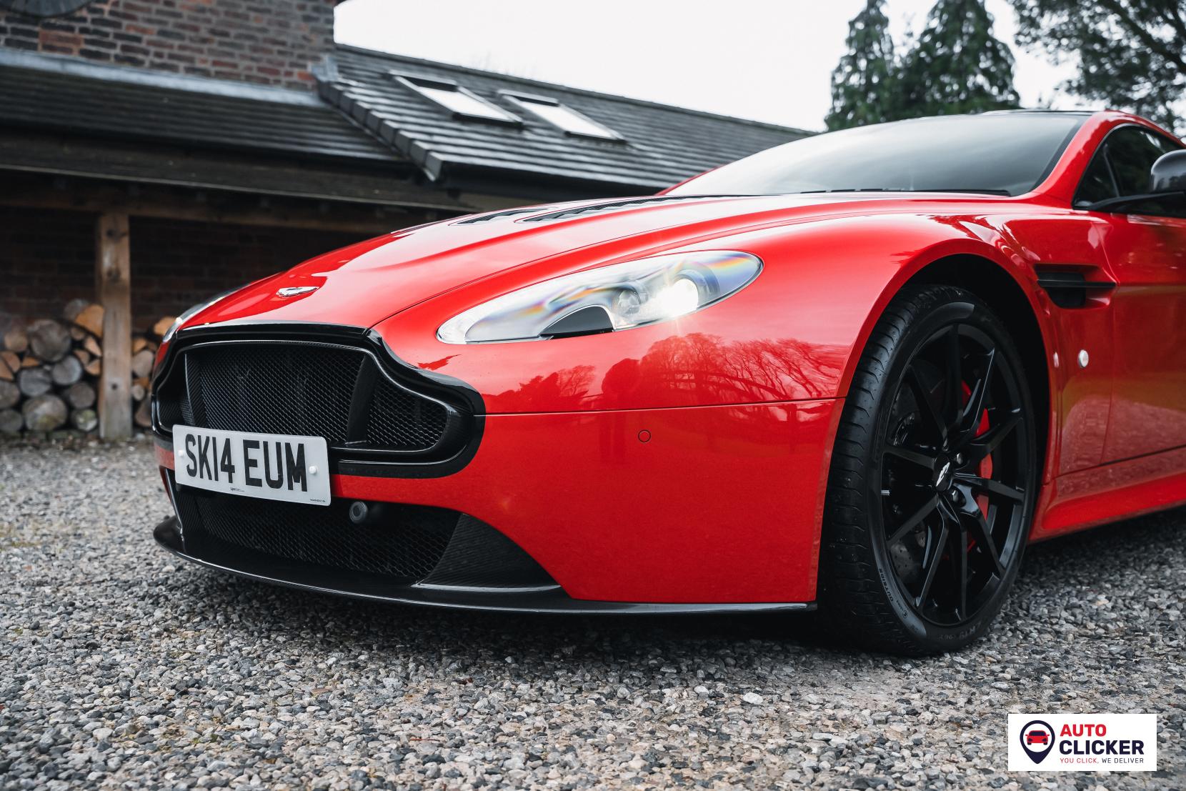 Aston Martin Vantage 6.0 V12 S Coupe 2dr Petrol Sportshift Euro 5 (565 bhp)