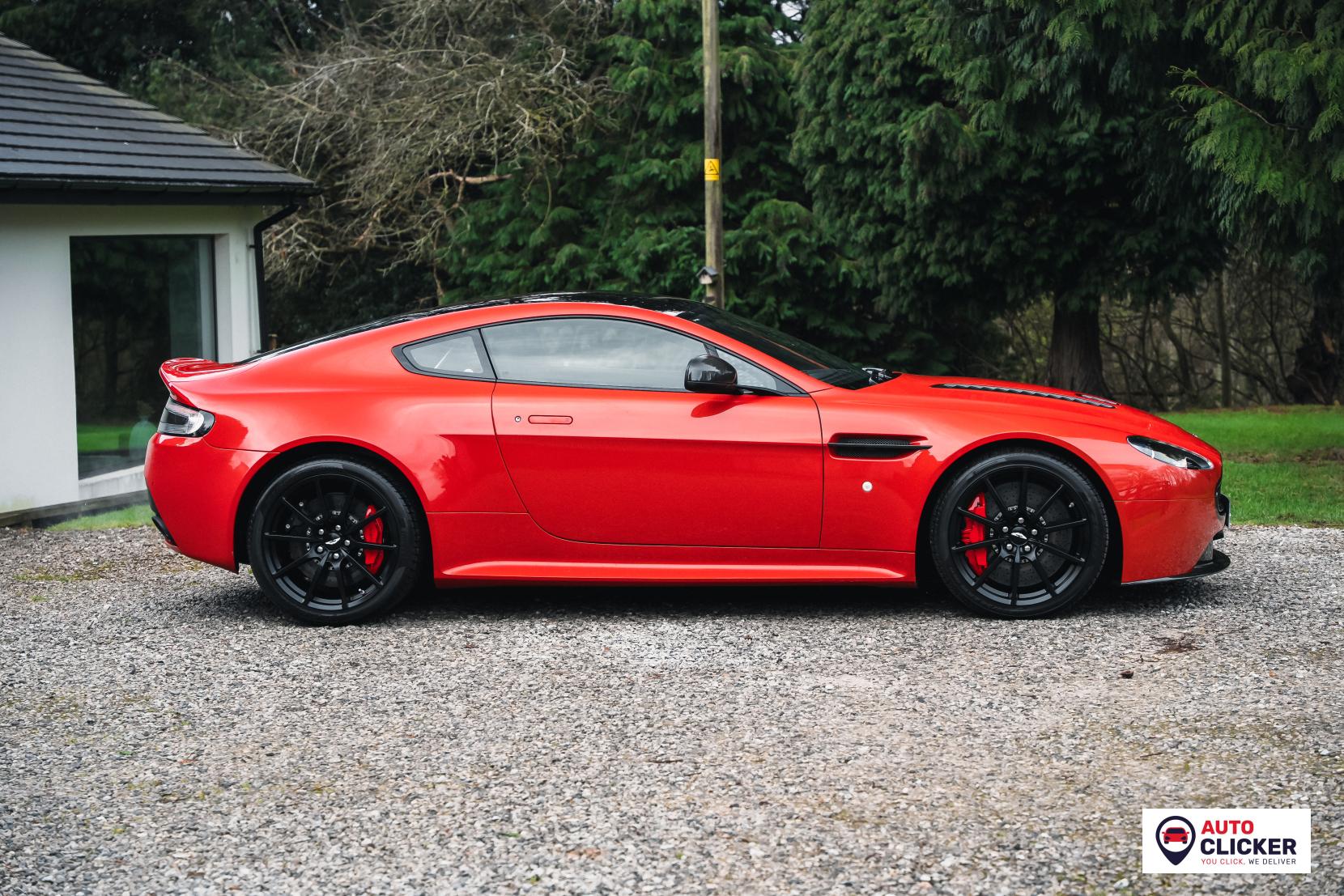 Aston Martin Vantage 6.0 V12 S Coupe 2dr Petrol Sportshift Euro 5 (565 bhp)
