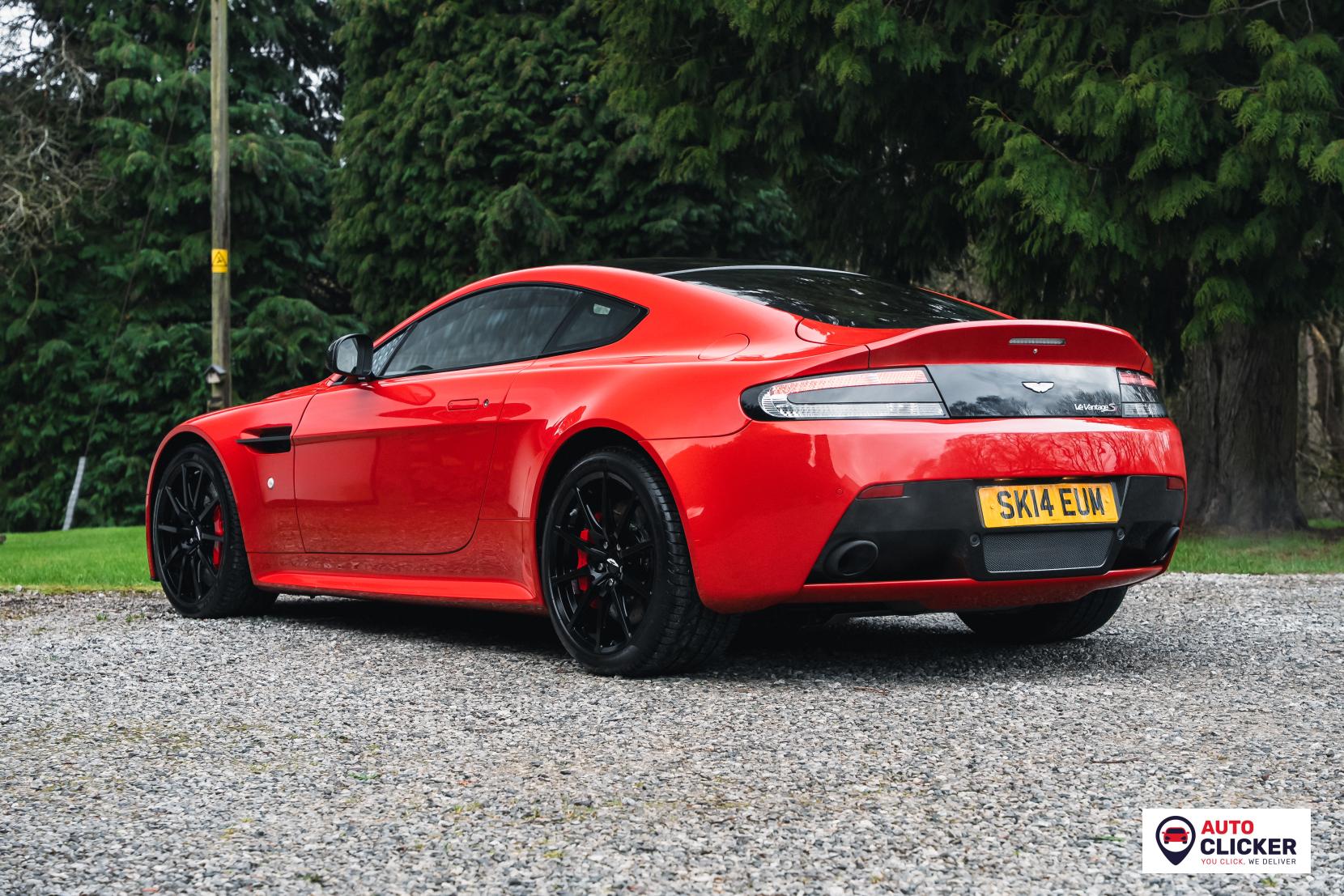 Aston Martin Vantage 6.0 V12 S Coupe 2dr Petrol Sportshift Euro 5 (565 bhp)