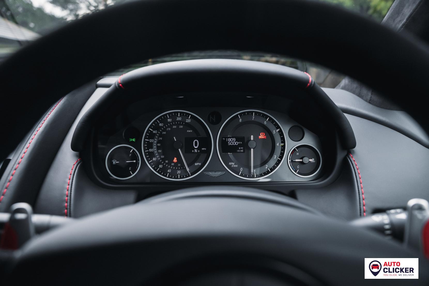 Aston Martin Vantage 6.0 V12 S Coupe 2dr Petrol Sportshift Euro 5 (565 bhp)