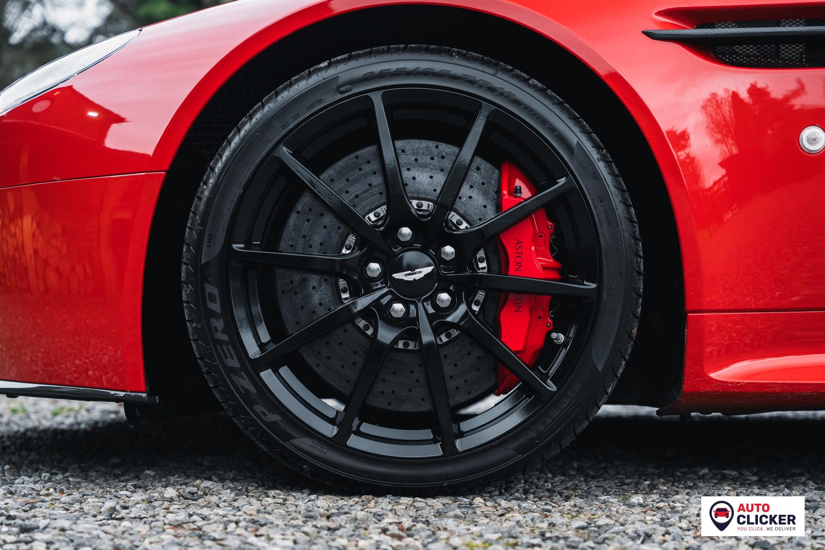 Aston Martin Vantage 6.0 V12 S Coupe 2dr Petrol Sportshift Euro 5 (565 bhp)