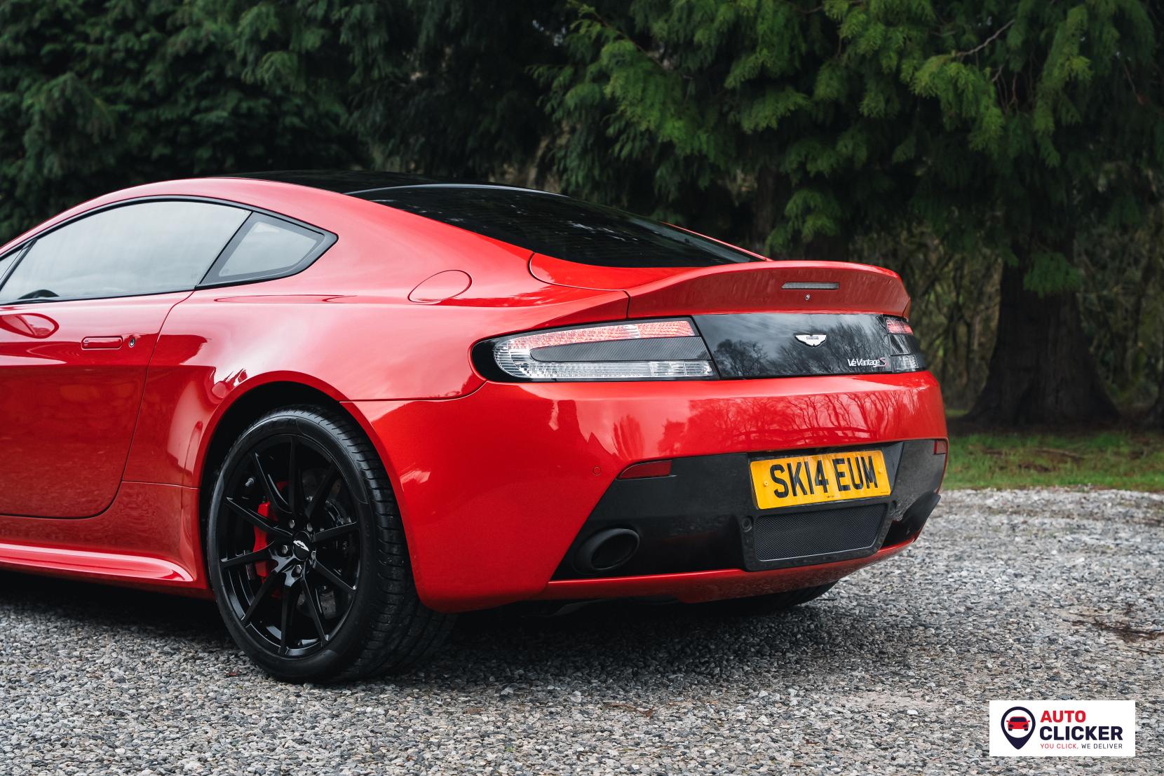 Aston Martin Vantage 6.0 V12 S Coupe 2dr Petrol Sportshift Euro 5 (565 bhp)