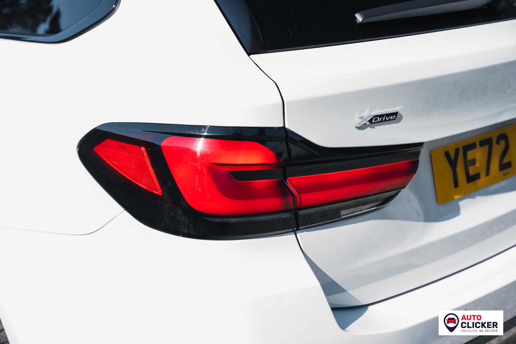 BMW 5 Series 3.0 530d MHT M Sport Touring 5dr Diesel Hybrid Steptronic xDrive Euro 6 (s/s) (286 ps)