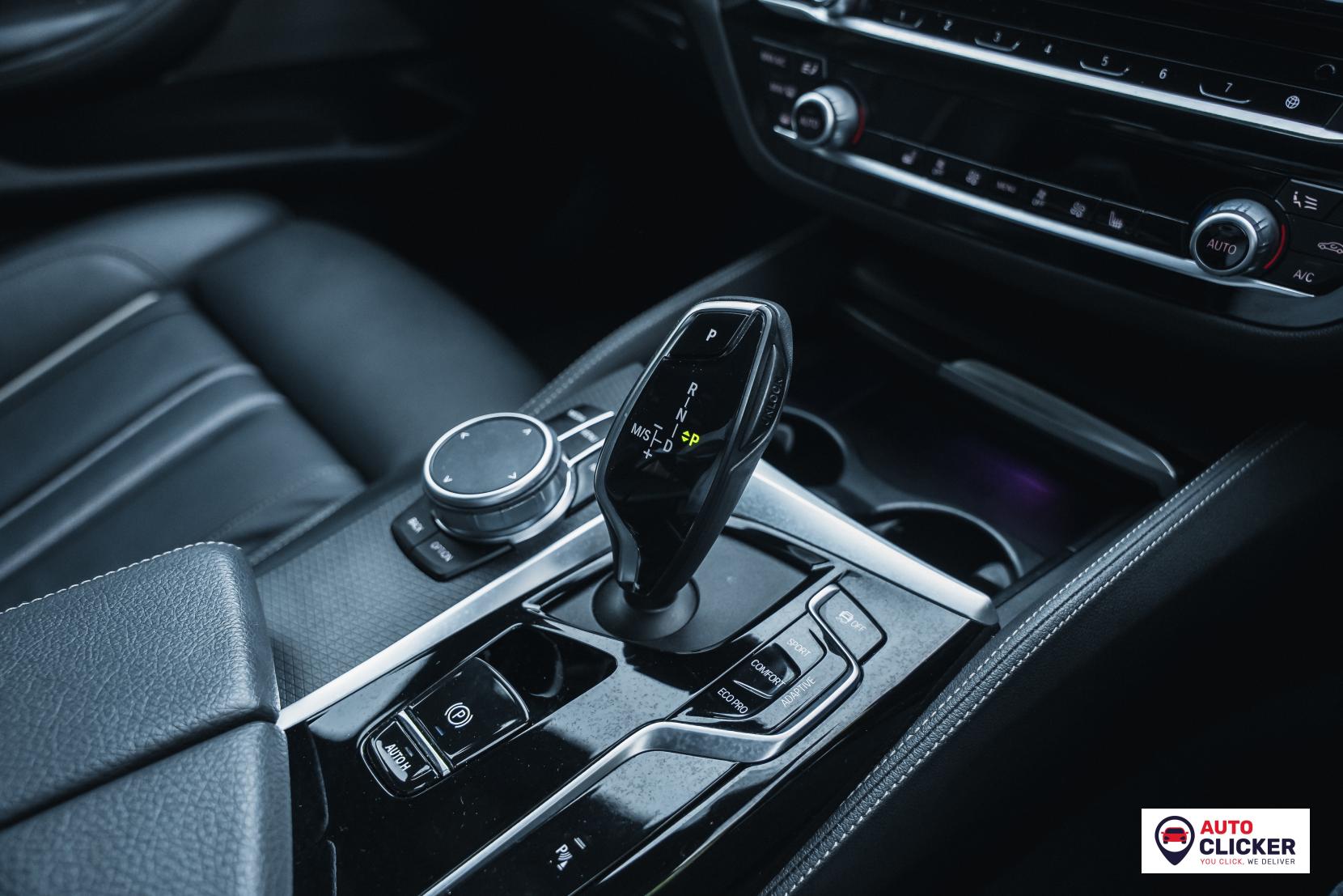 BMW 5 Series 3.0 530d MHT M Sport Touring 5dr Diesel Hybrid Steptronic xDrive Euro 6 (s/s) (286 ps)