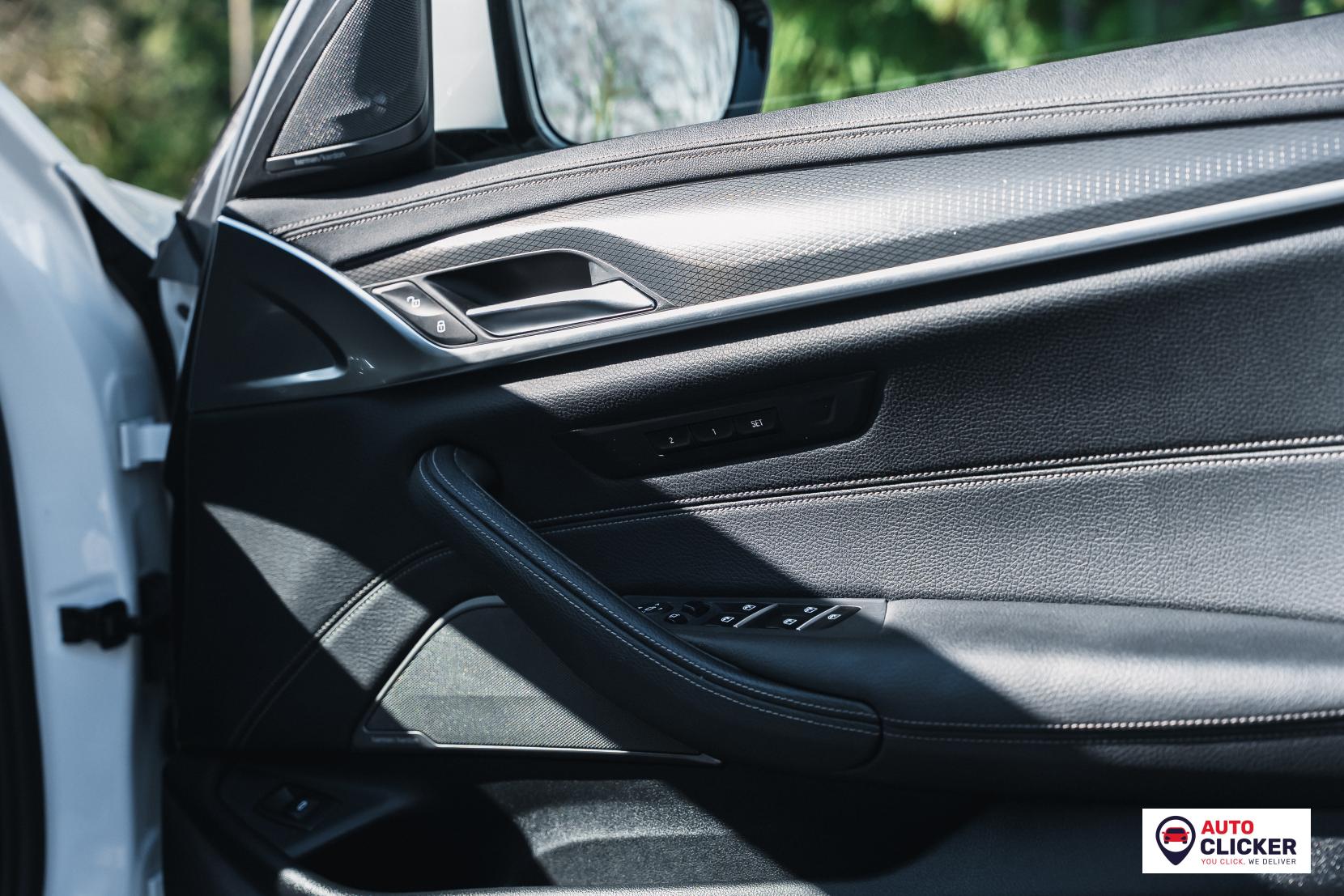 BMW 5 Series 3.0 530d MHT M Sport Touring 5dr Diesel Hybrid Steptronic xDrive Euro 6 (s/s) (286 ps)