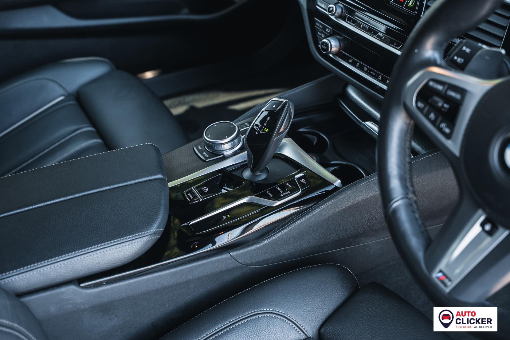 BMW 5 Series 3.0 530d MHT M Sport Touring 5dr Diesel Hybrid Steptronic xDrive Euro 6 (s/s) (286 ps)