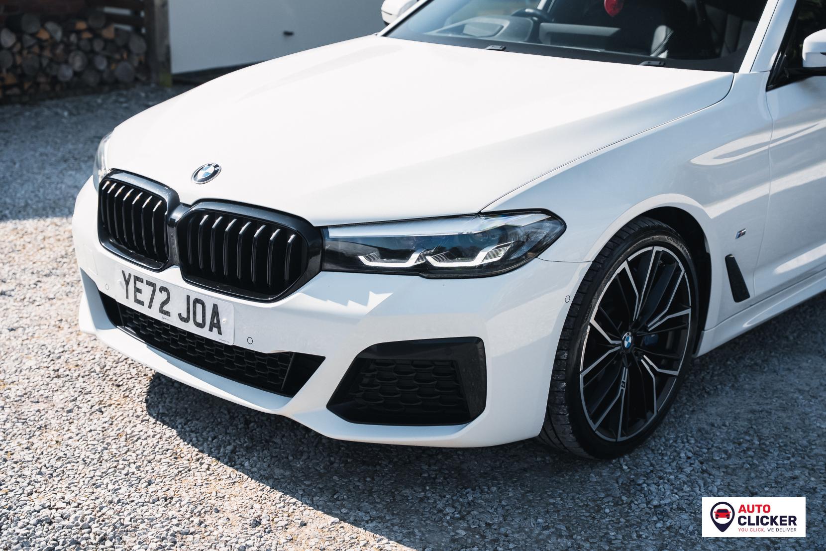 BMW 5 Series 3.0 530d MHT M Sport Touring 5dr Diesel Hybrid Steptronic xDrive Euro 6 (s/s) (286 ps)