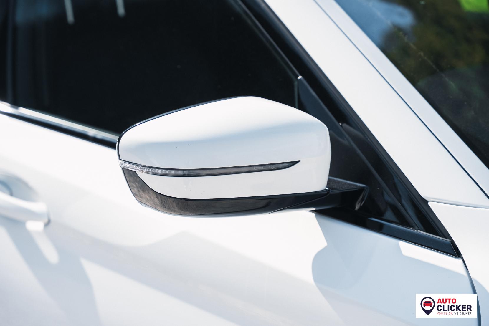 BMW 5 Series 3.0 530d MHT M Sport Touring 5dr Diesel Hybrid Steptronic xDrive Euro 6 (s/s) (286 ps)