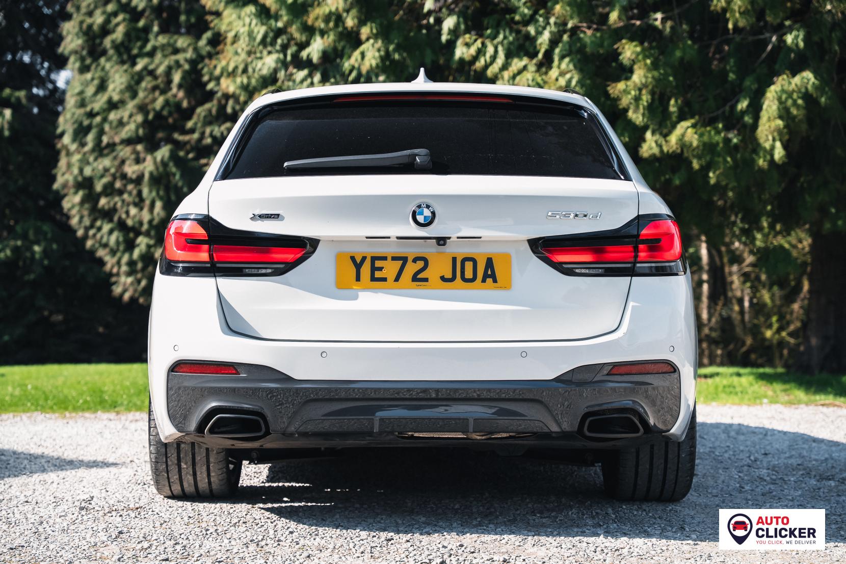 BMW 5 Series 3.0 530d MHT M Sport Touring 5dr Diesel Hybrid Steptronic xDrive Euro 6 (s/s) (286 ps)