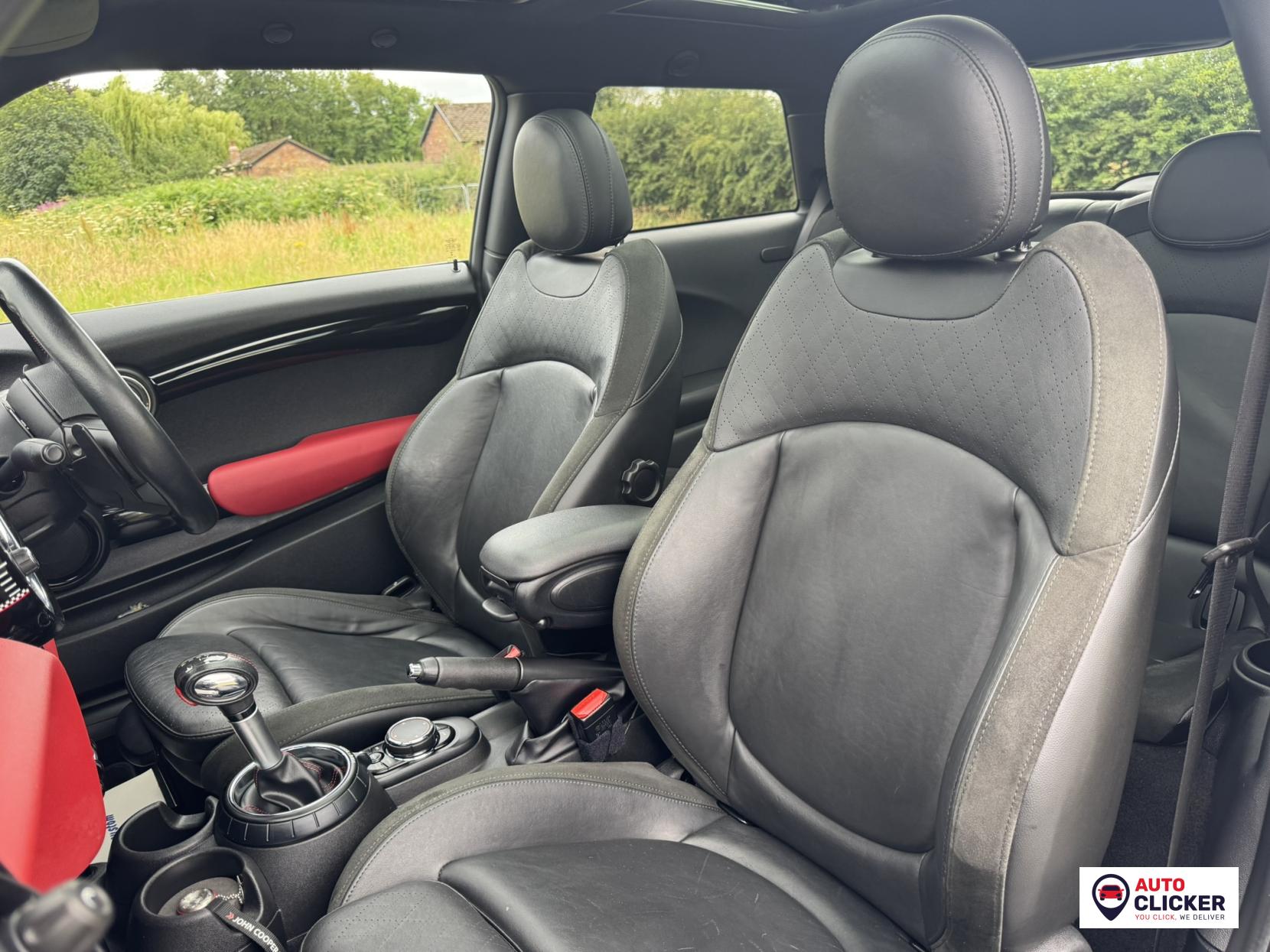 MINI Hatch 2.0 John Cooper Works Hatchback 3dr Petrol Auto Euro 6 (s/s) (231 ps)