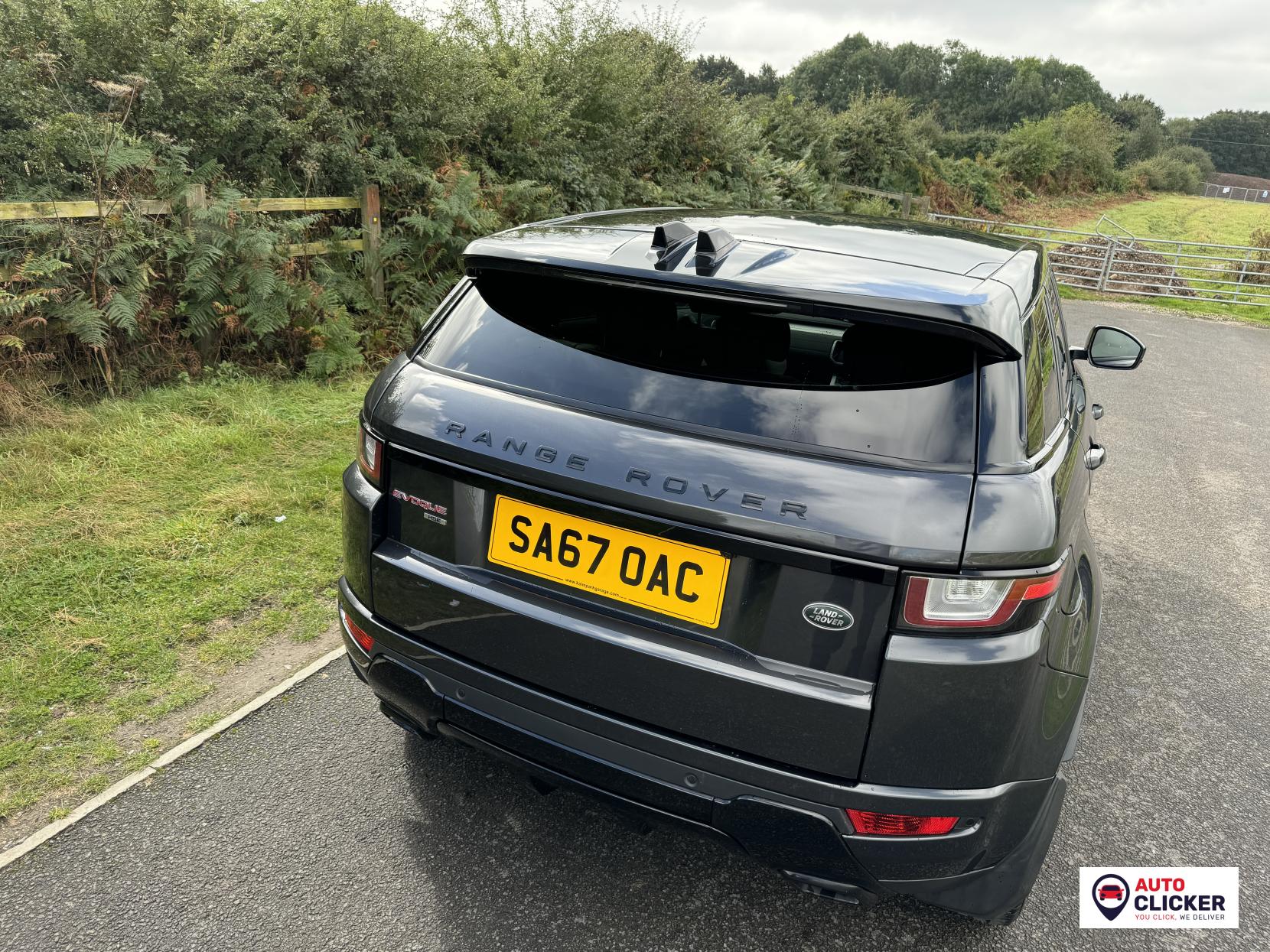 Land Rover Range Rover Evoque 2.0 TD4 HSE Dynamic SUV 5dr Diesel Auto 4WD Euro 6 (s/s) (180 ps)