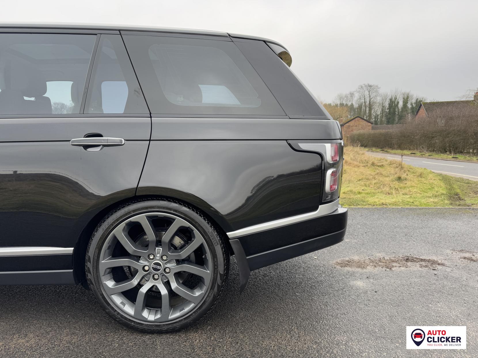 Land Rover Range Rover 3.0 TD V6 Vogue SUV 5dr Diesel Auto 4WD Euro 5 (s/s) (258 ps)