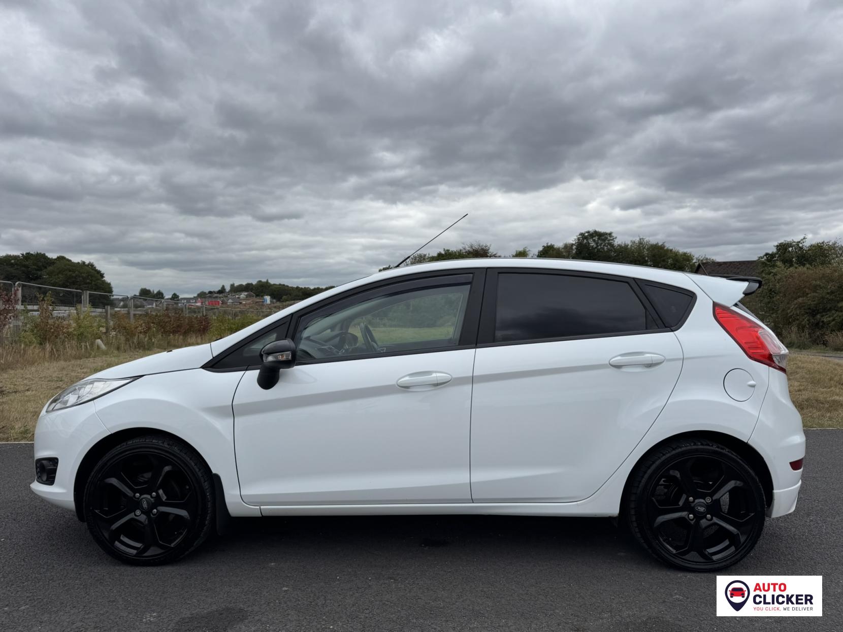 Ford Fiesta 1.25 Zetec Hatchback 5dr Petrol Manual Euro 5 (82 ps)