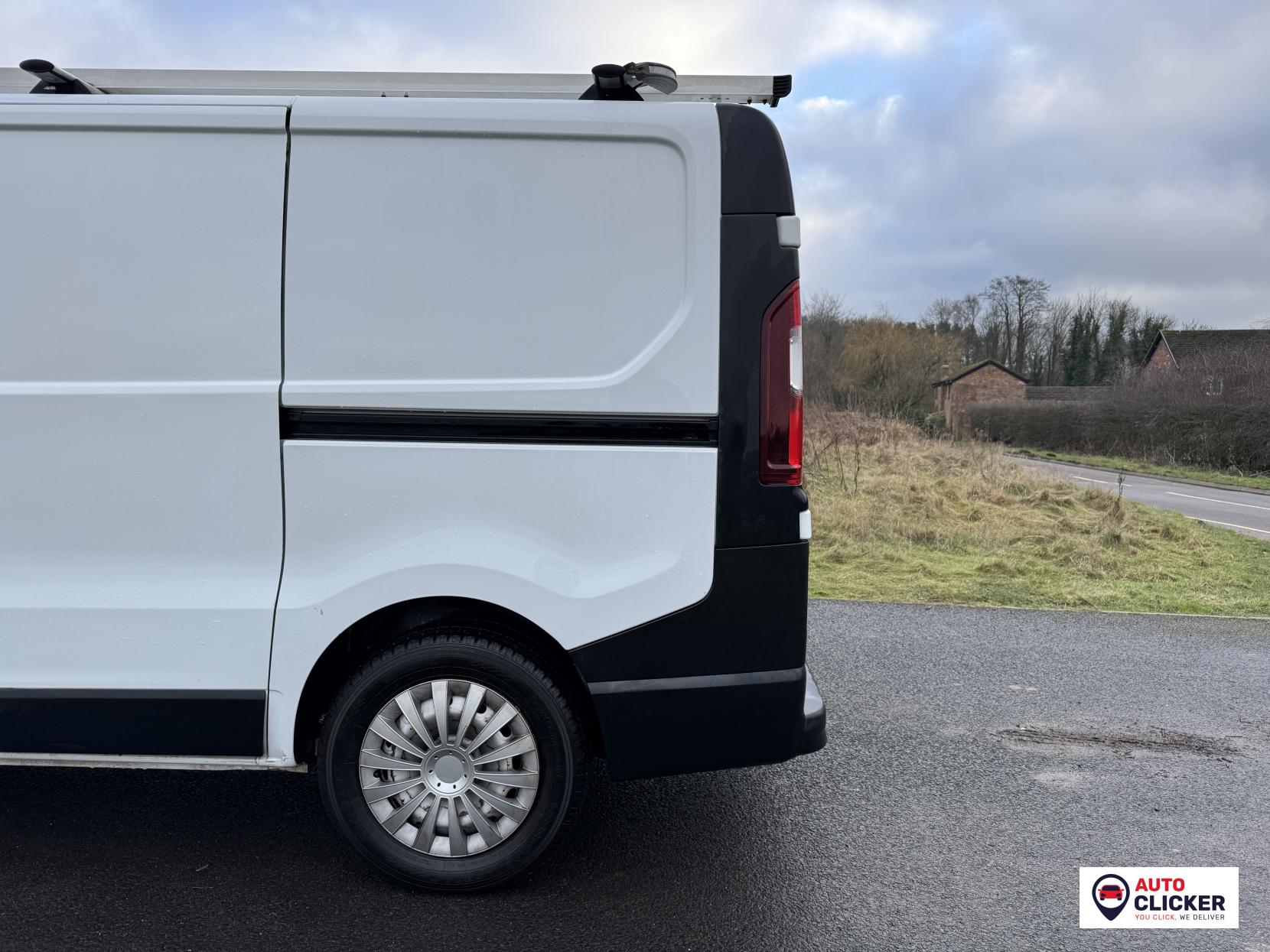 Vauxhall Vivaro 1.6 CDTi 2900 ecoFLEX Panel Van 5dr Diesel Manual L1 H1 Euro 5 (s/s) (90 ps)