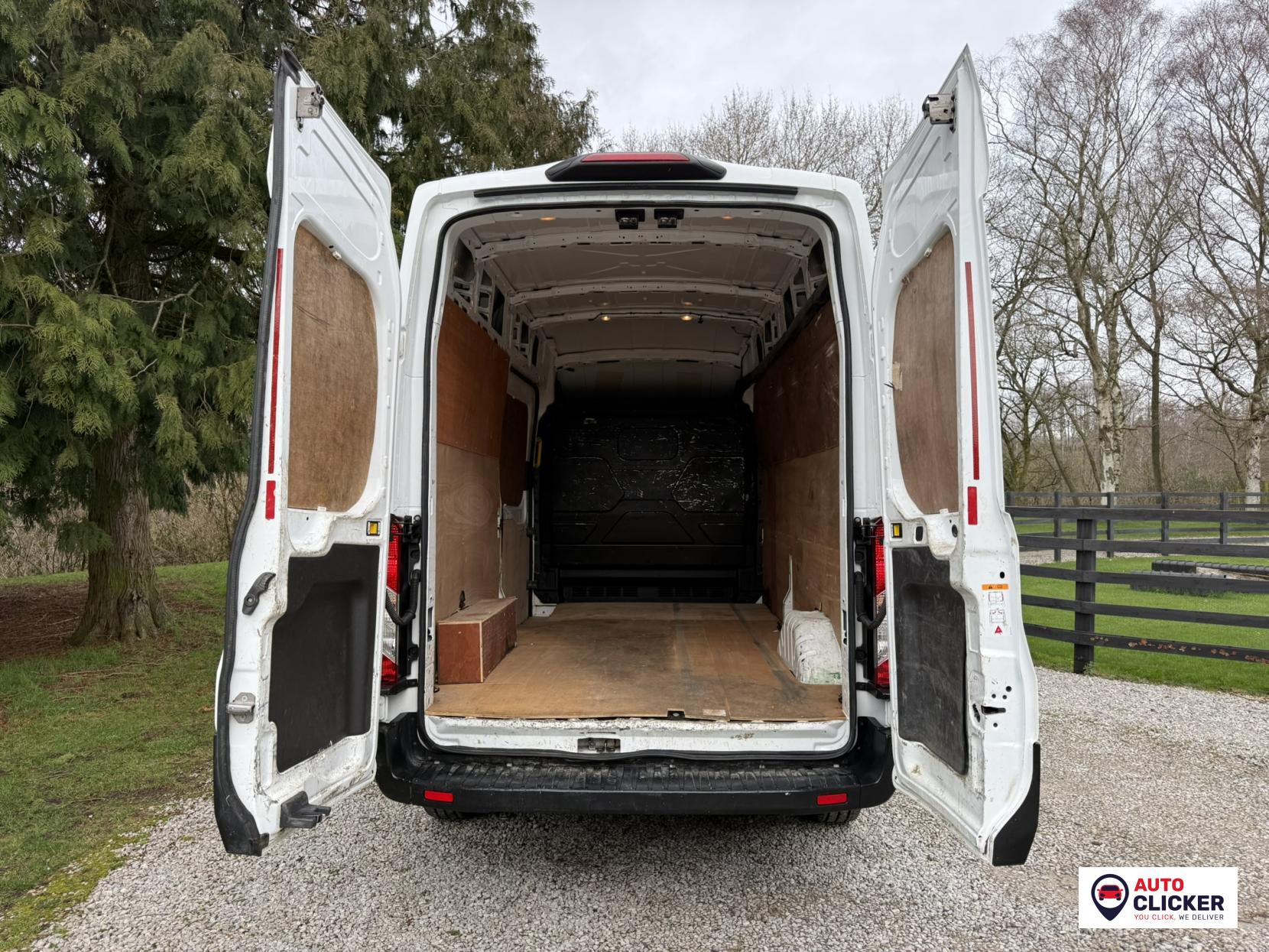 Ford Transit 2.0 350 EcoBlue Leader Panel Van 5dr Diesel Manual RWD L3 H3 Euro 6 (s/s) (130 ps)