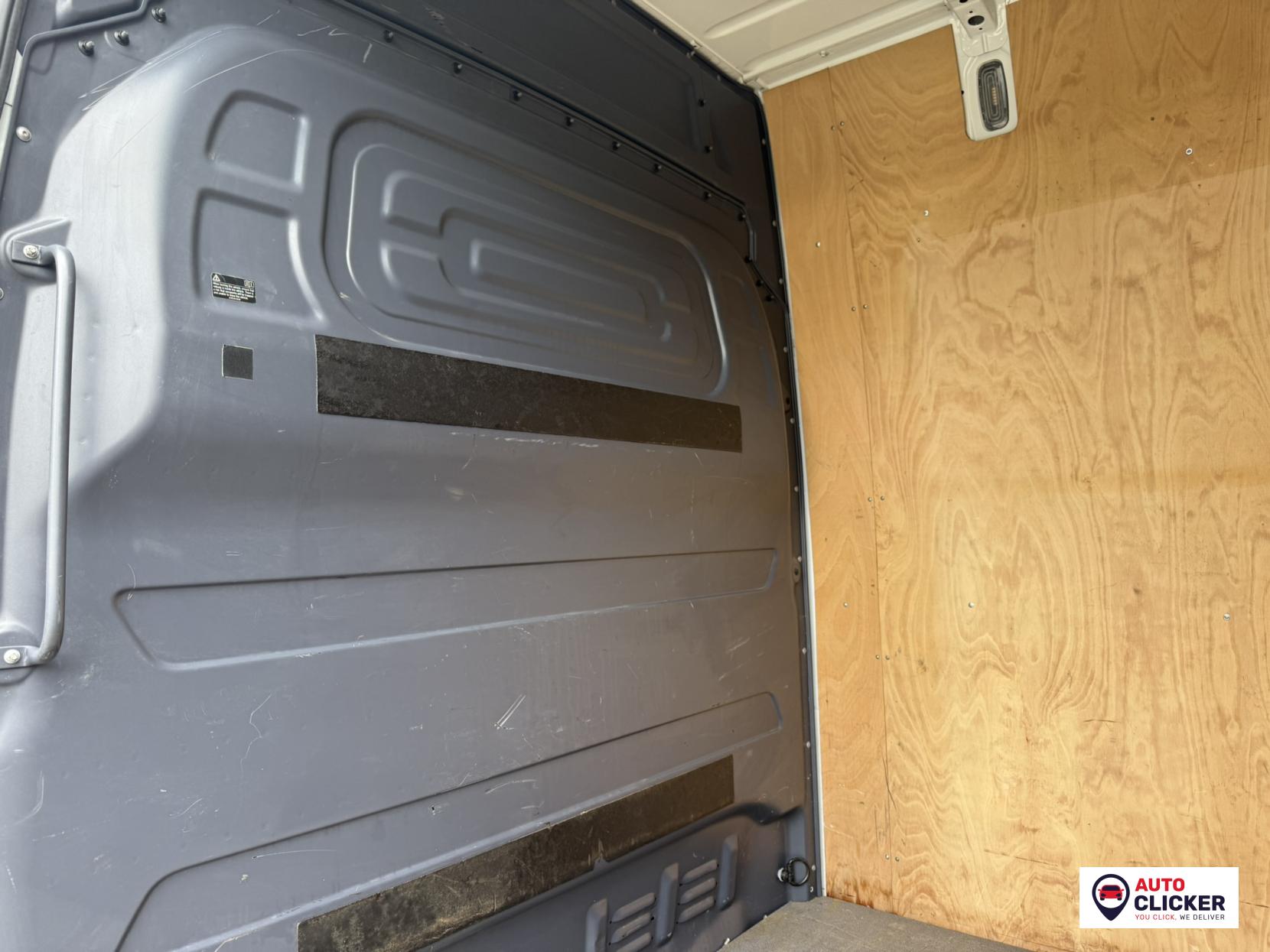 Mercedes-Benz Sprinter 2.1 314 CDI Progressive Panel Van 5dr Diesel Manual RWD L2 H2 Euro 6 (s/s) (143 ps)