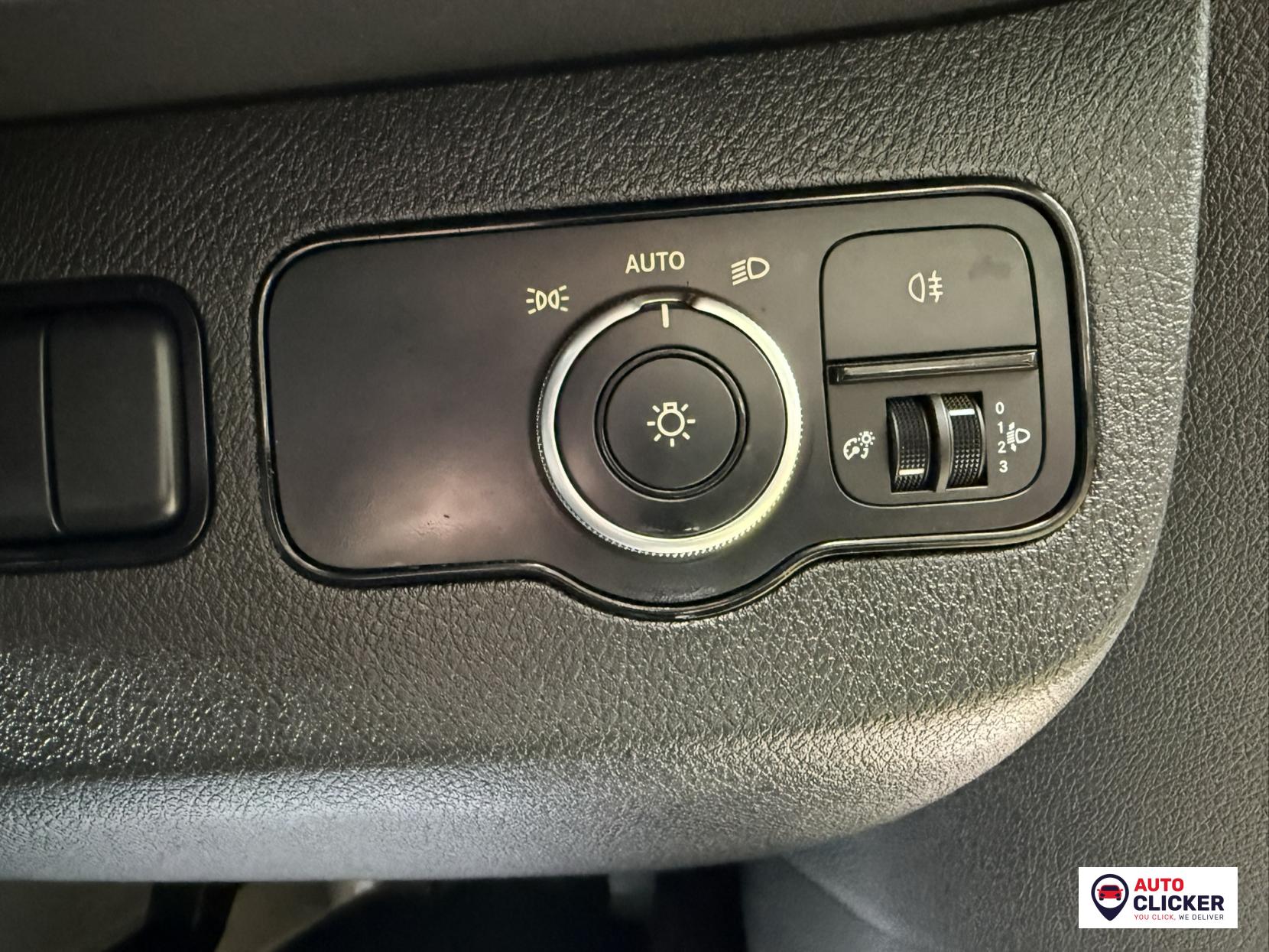 Mercedes-Benz Sprinter 2.1 314 CDI Progressive Panel Van 5dr Diesel Manual RWD L2 H2 Euro 6 (s/s) (143 ps)