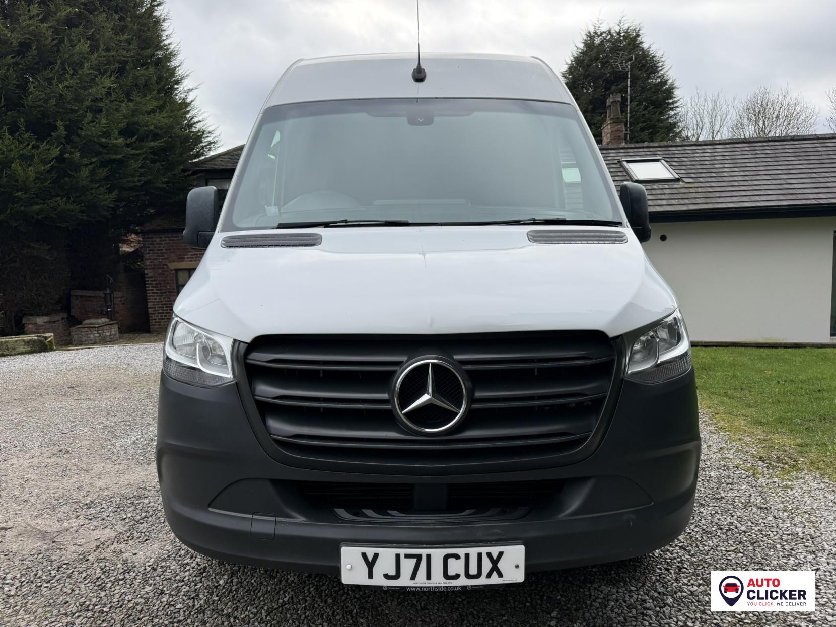 Mercedes-Benz Sprinter 2.1 314 CDI Progressive Panel Van 5dr Diesel Manual RWD L2 H2 Euro 6 (s/s) (143 ps)