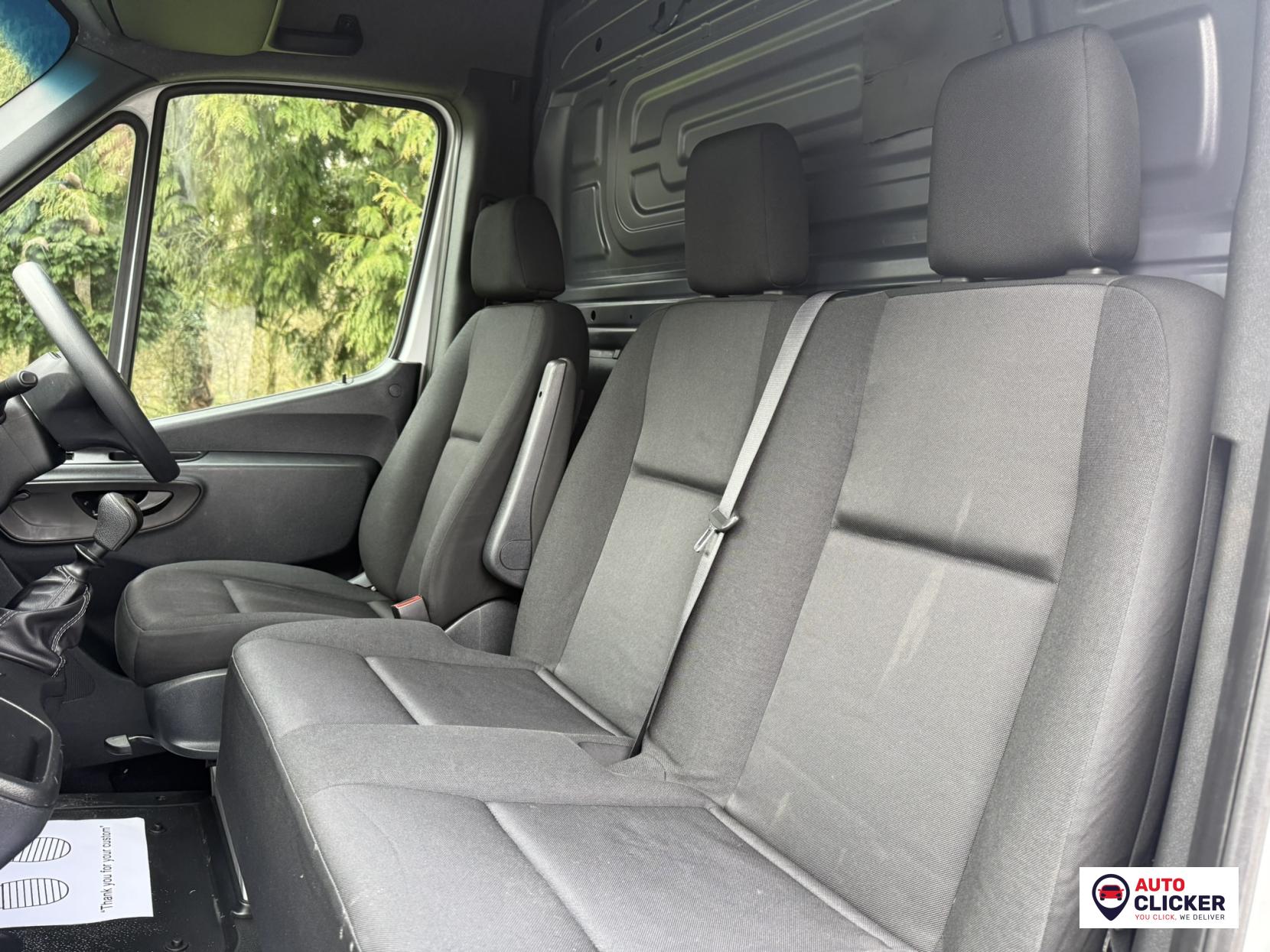 Mercedes-Benz Sprinter 2.1 314 CDI Progressive Panel Van 5dr Diesel Manual RWD L2 H2 Euro 6 (s/s) (143 ps)