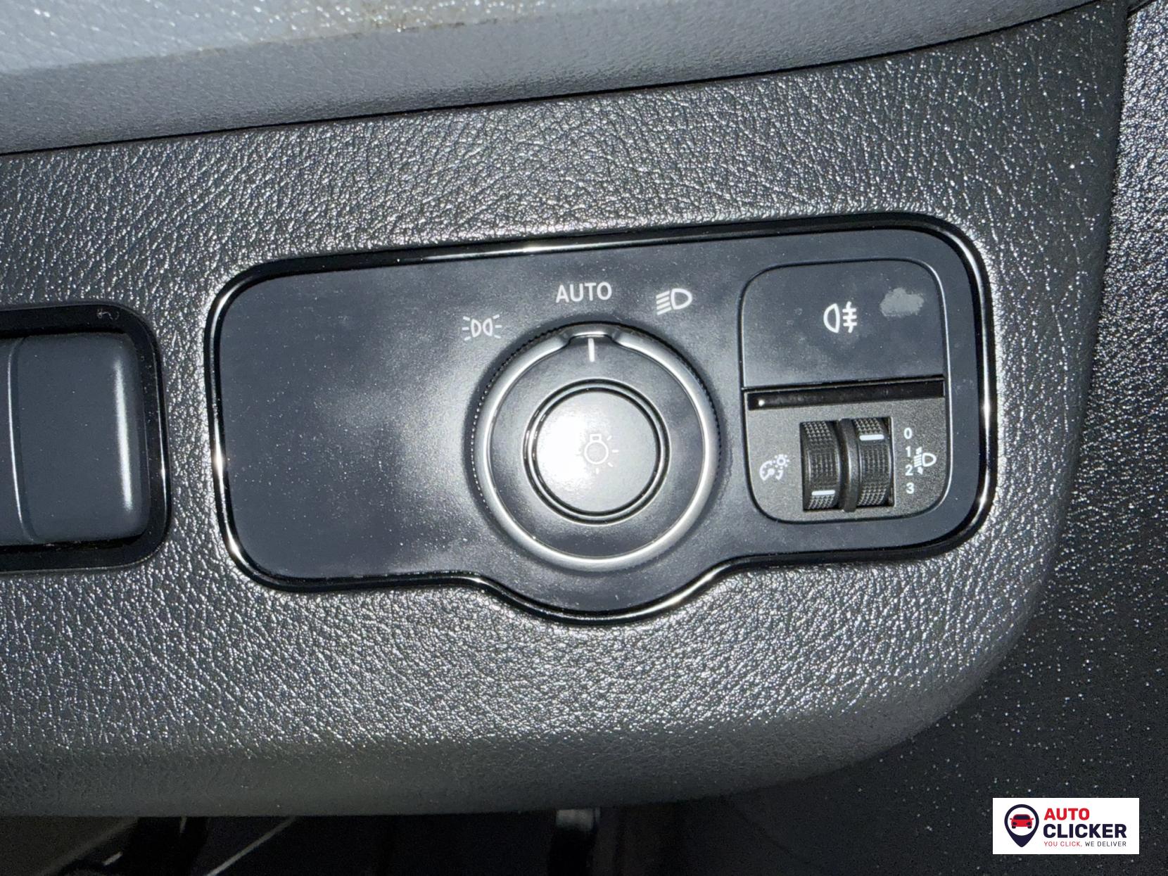 Mercedes-Benz Sprinter 2.1 314 CDI Progressive Panel Van 5dr Diesel Manual RWD L2 H2 Euro 6 (s/s) (143 ps)