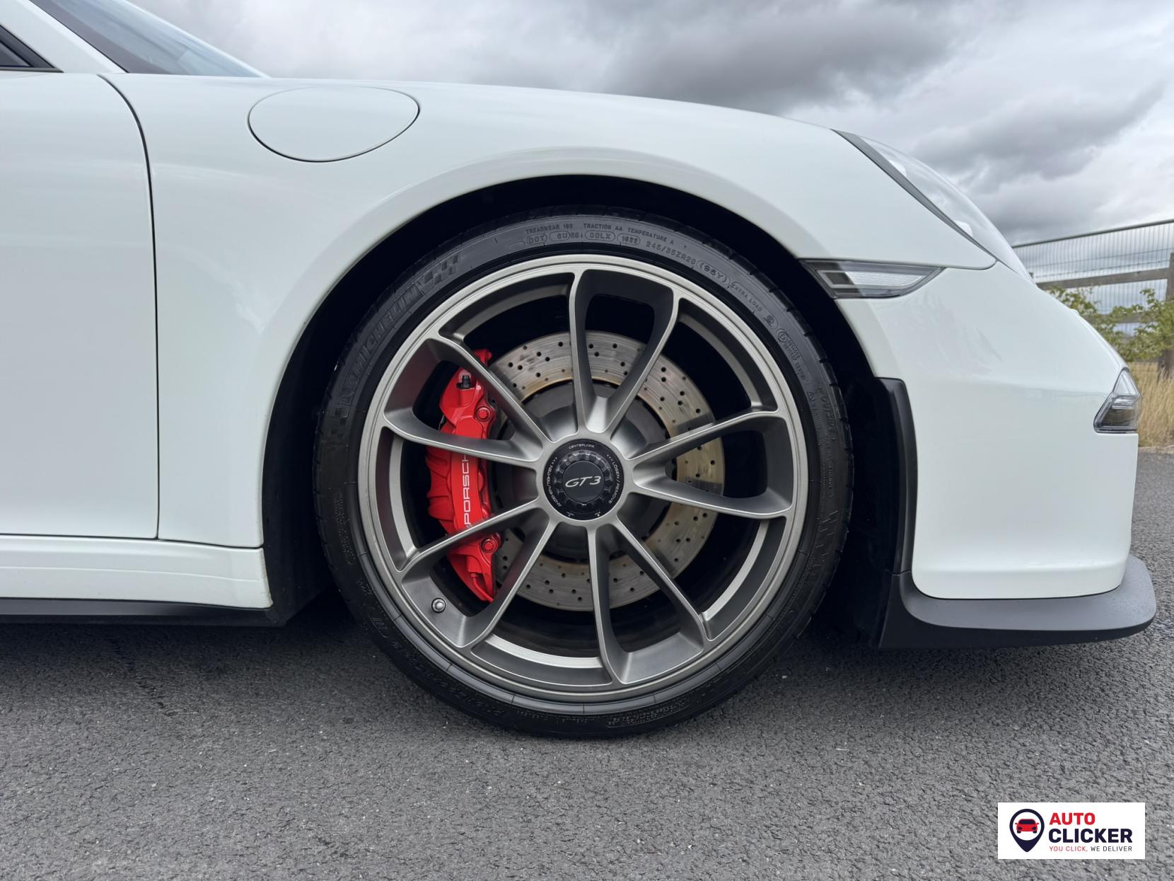 Porsche 911 3.8 991 GT3 Coupe 2dr Petrol PDK Euro 6 (475 ps)