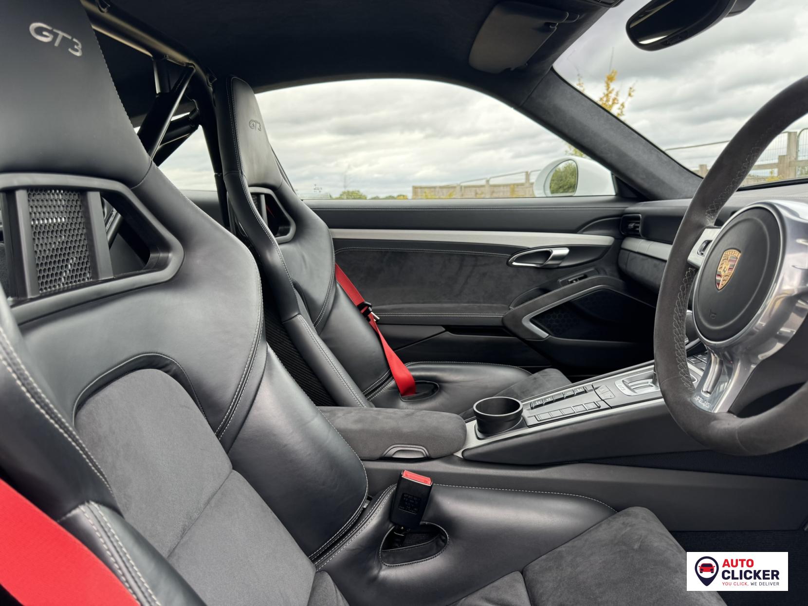 Porsche 911 3.8 991 GT3 Coupe 2dr Petrol PDK Euro 6 (475 ps)