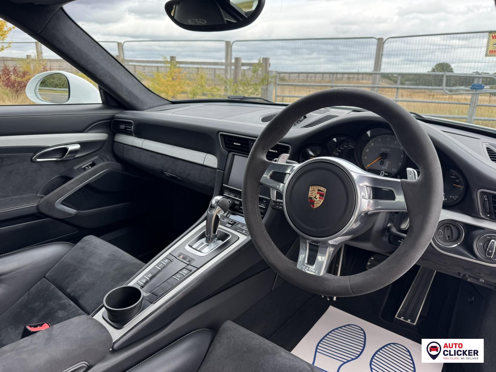 Porsche 911 3.8 991 GT3 Coupe 2dr Petrol PDK Euro 6 (475 ps)